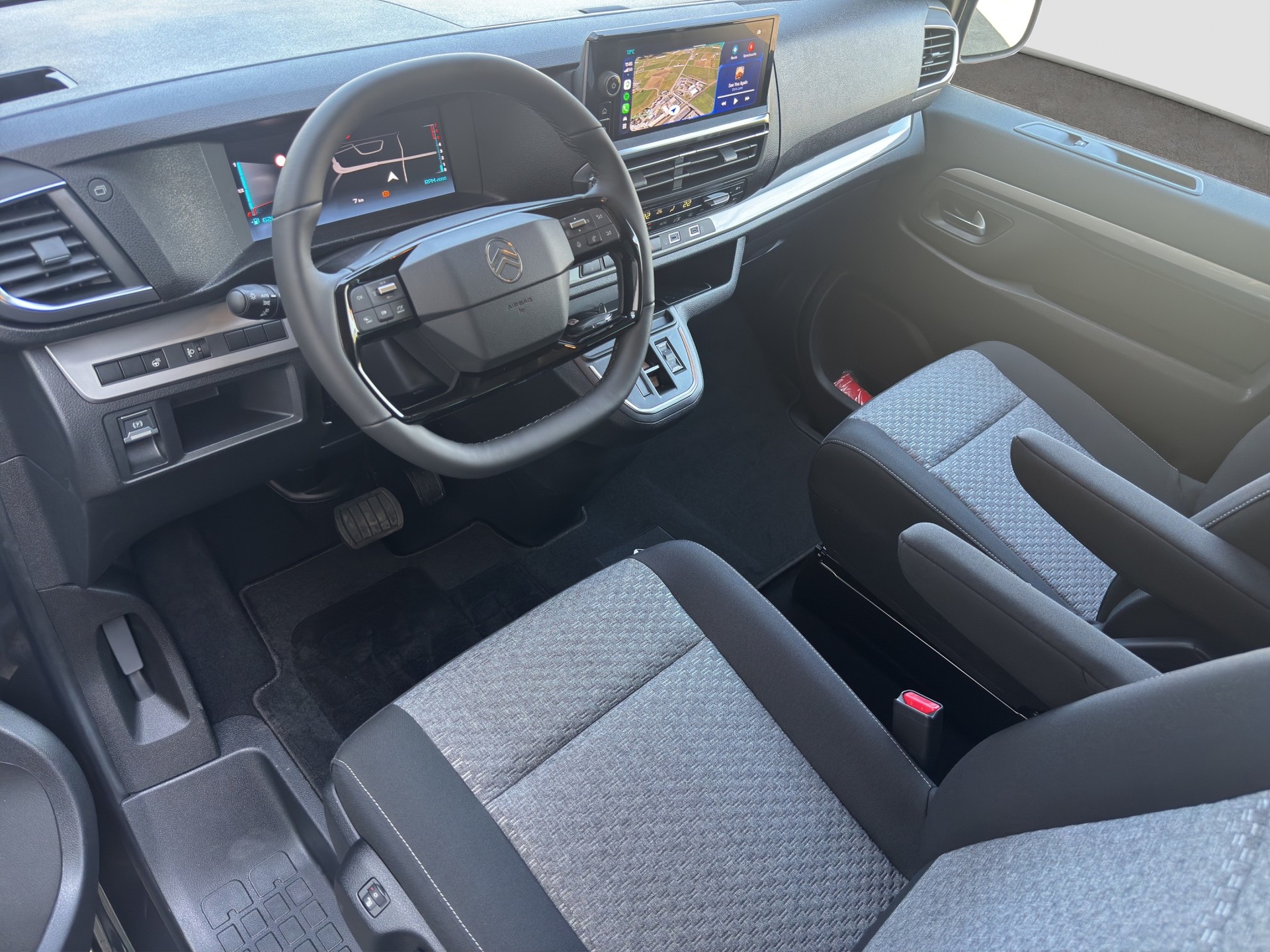 CITROEN Spacetourer 2.2 BlueHDi You M EAT8-image-7