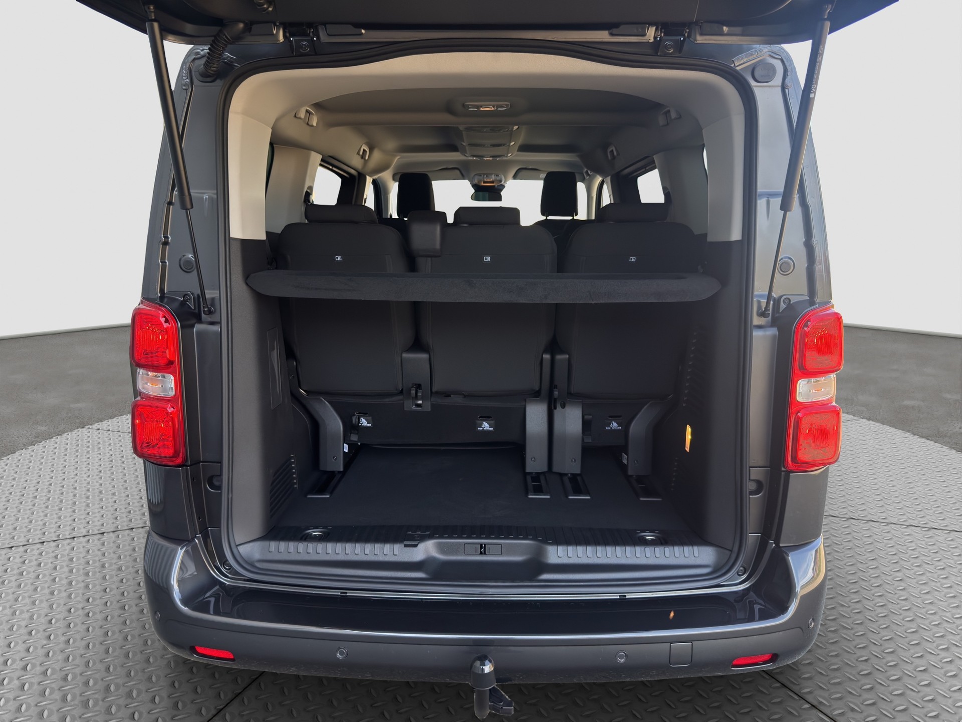 CITROEN Spacetourer 2.2 BlueHDi You M EAT8-image-14