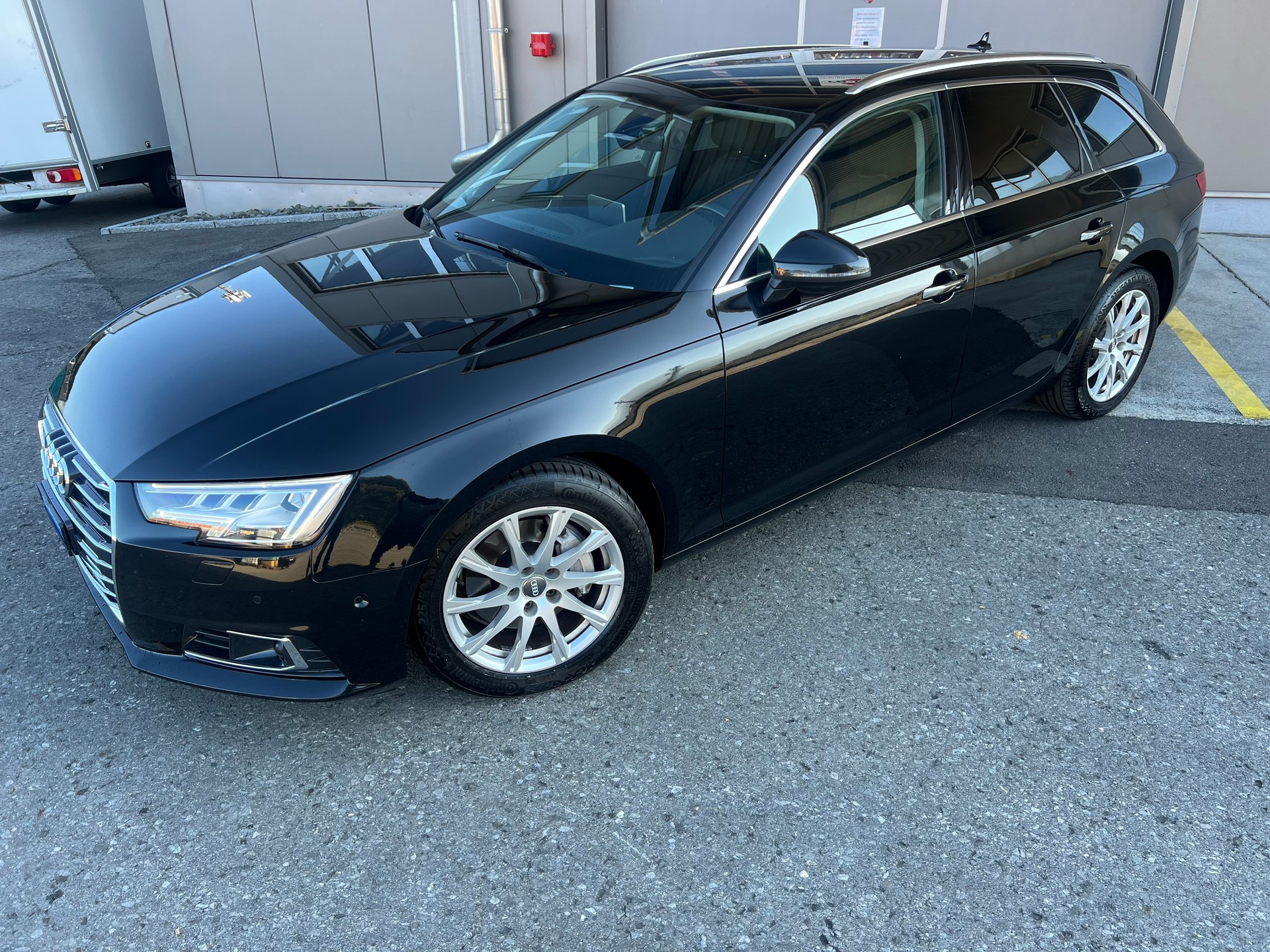 AUDI A4 Avant 2.0 TDI quattro S-tronic