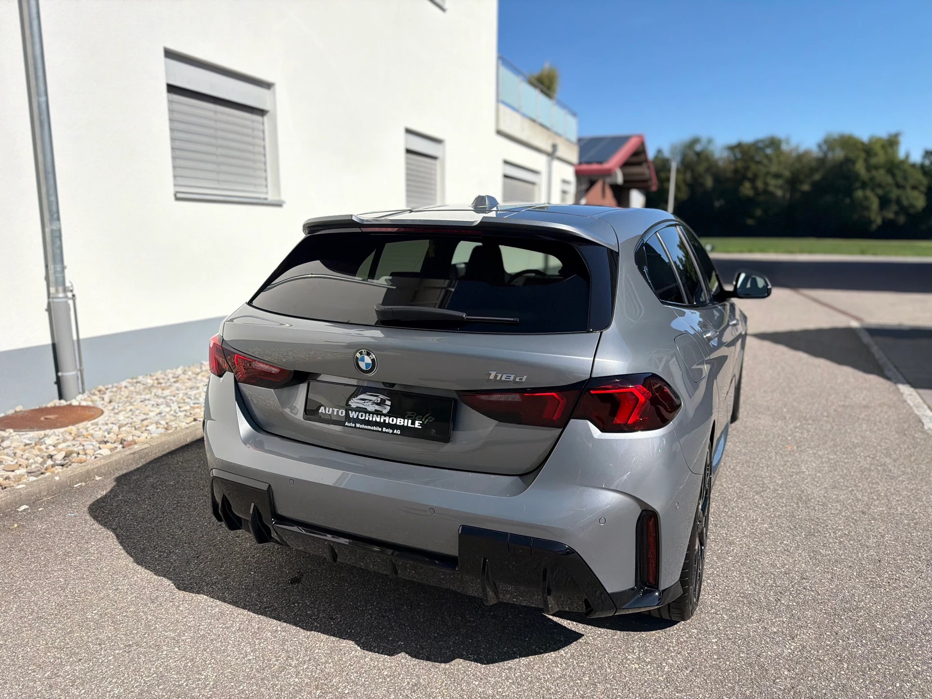 BMW 118d Steptronic M Sport Pro | HEAD-UP DISPLAY | MASSAGESITZE | 360° KAMERA | KEYLESS GO-image-7