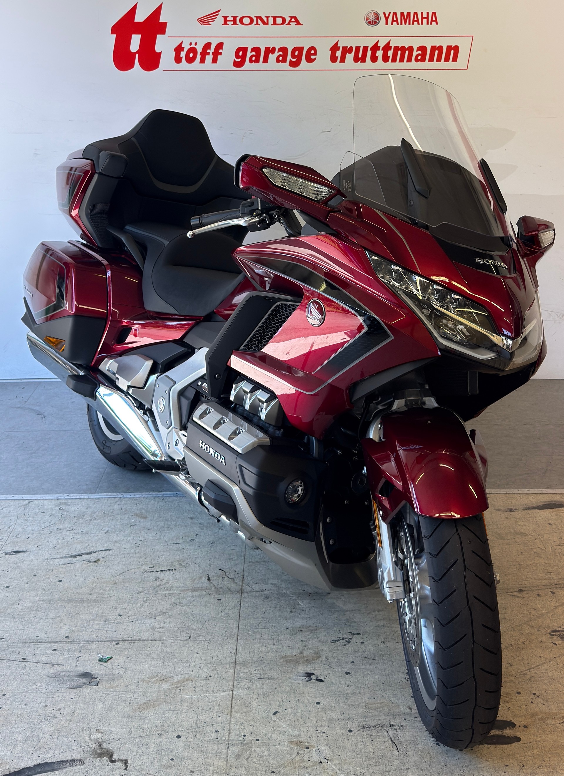 HONDA GL 1800 DCT Goldwing-showroom-element-2