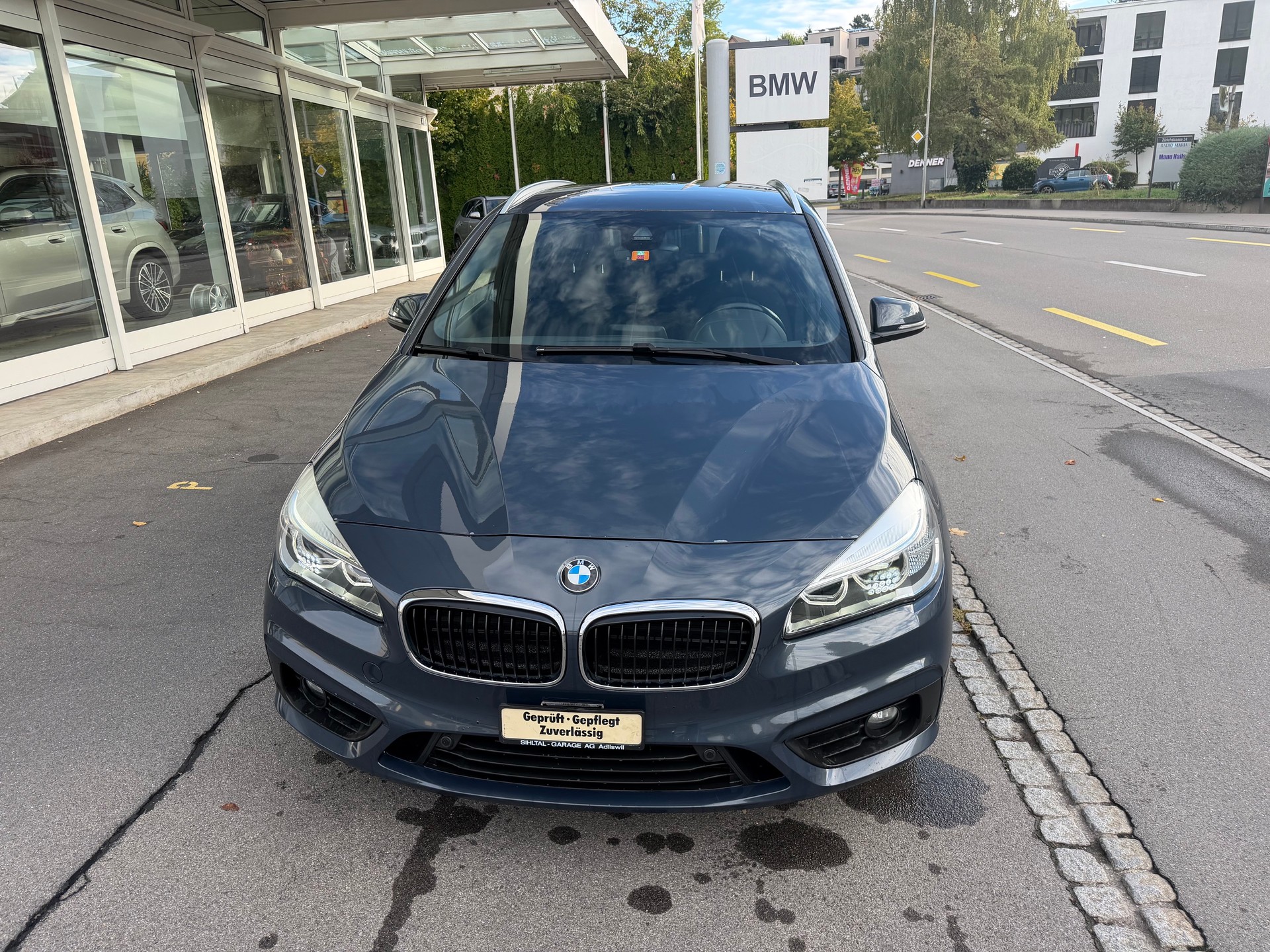 BMW 218d xDrive Active Tourer Sport Line Steptronic-showroom-element-1