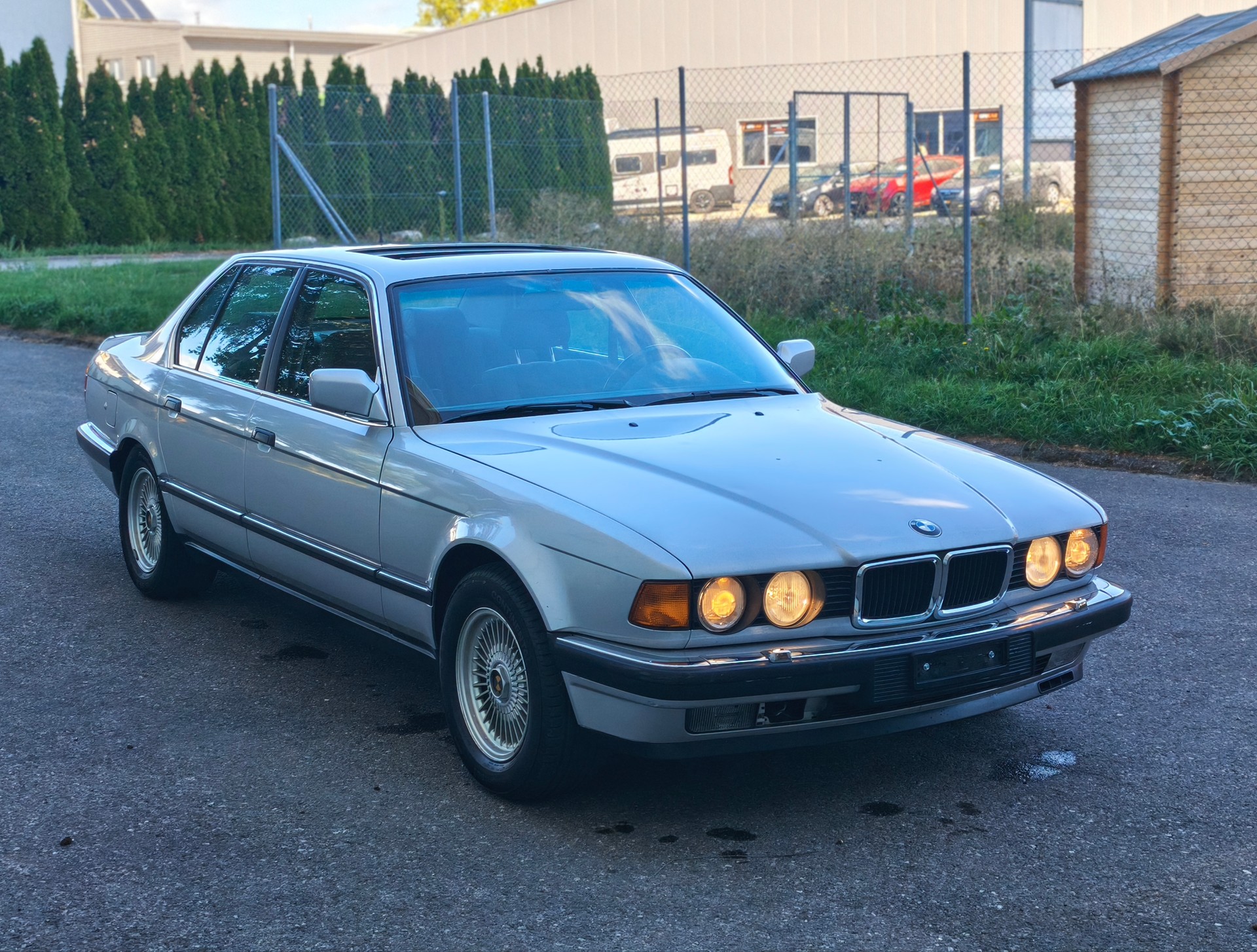 BMW 750i V12 1ère main-image-1