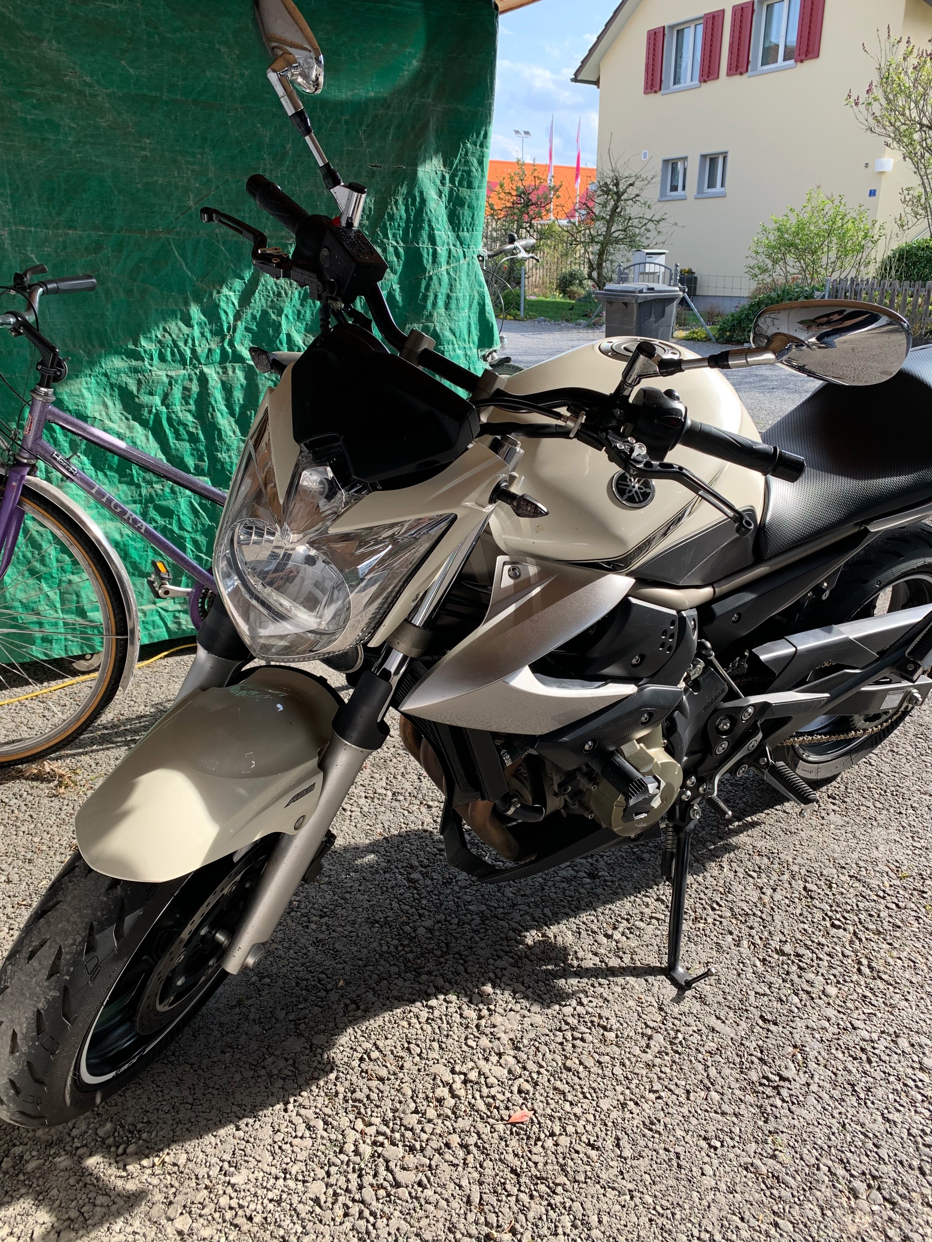 YAMAHA XJ 6 N ABS-image-2