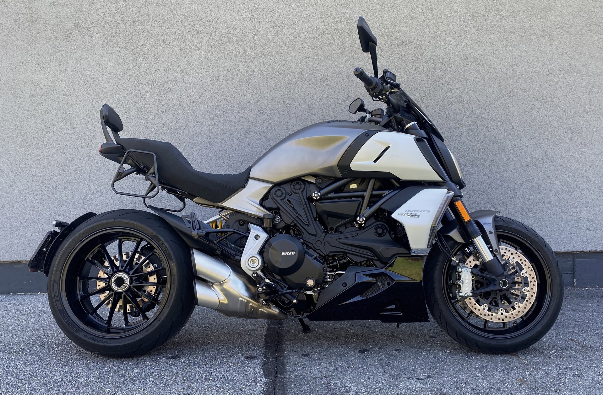 DUCATI Diavel 1260