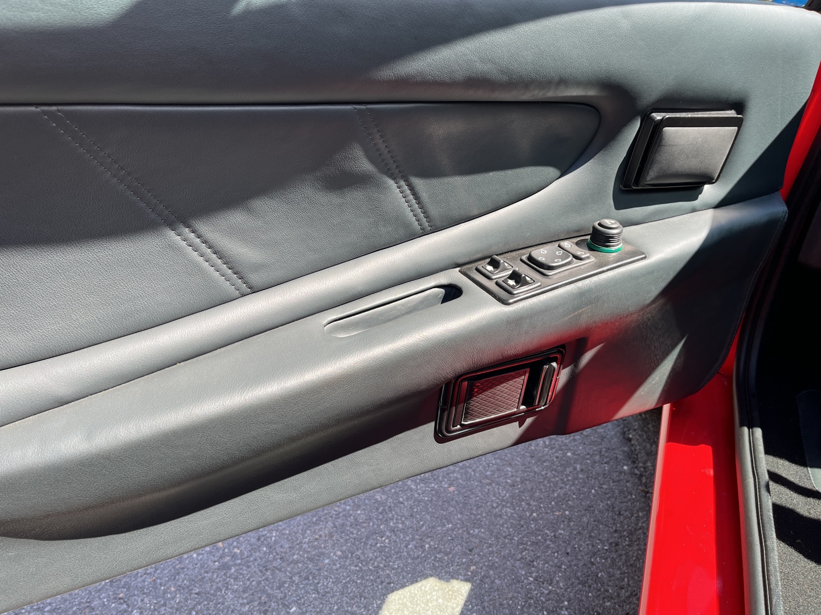 LOTUS Esprit 2.2 Turbo SE-image-11