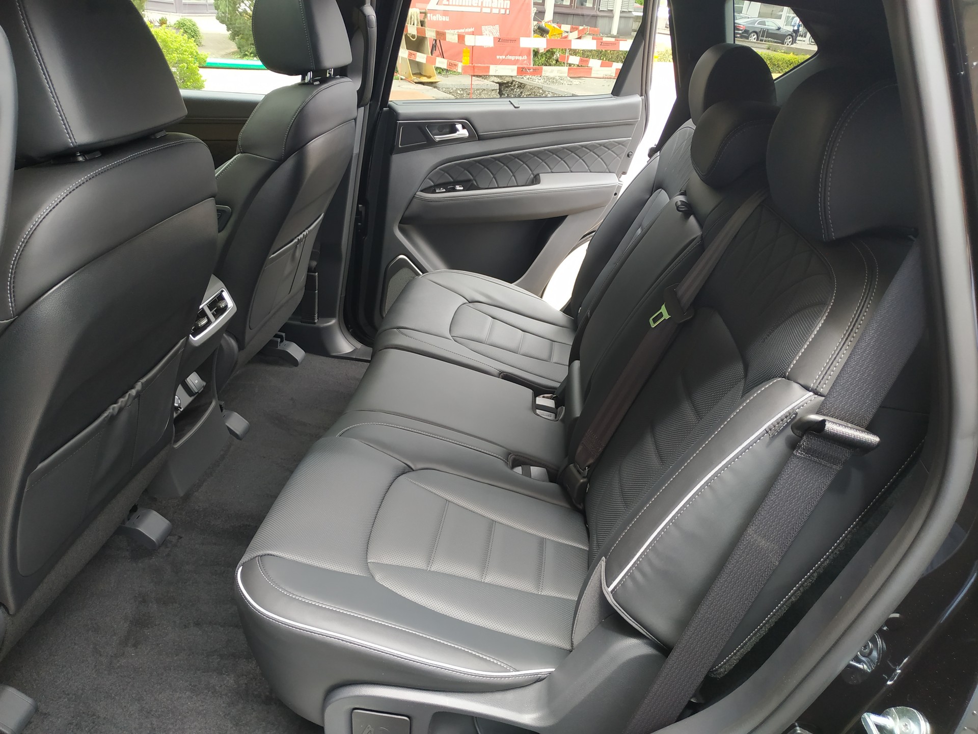 KGM-SsangYong Rexton 2.2 CRDi Titanium 4WD AT-image-17
