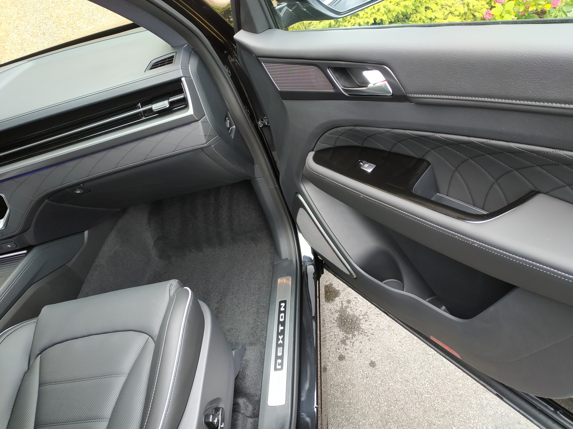 KGM-SsangYong Rexton 2.2 CRDi Titanium 4WD AT-image-16
