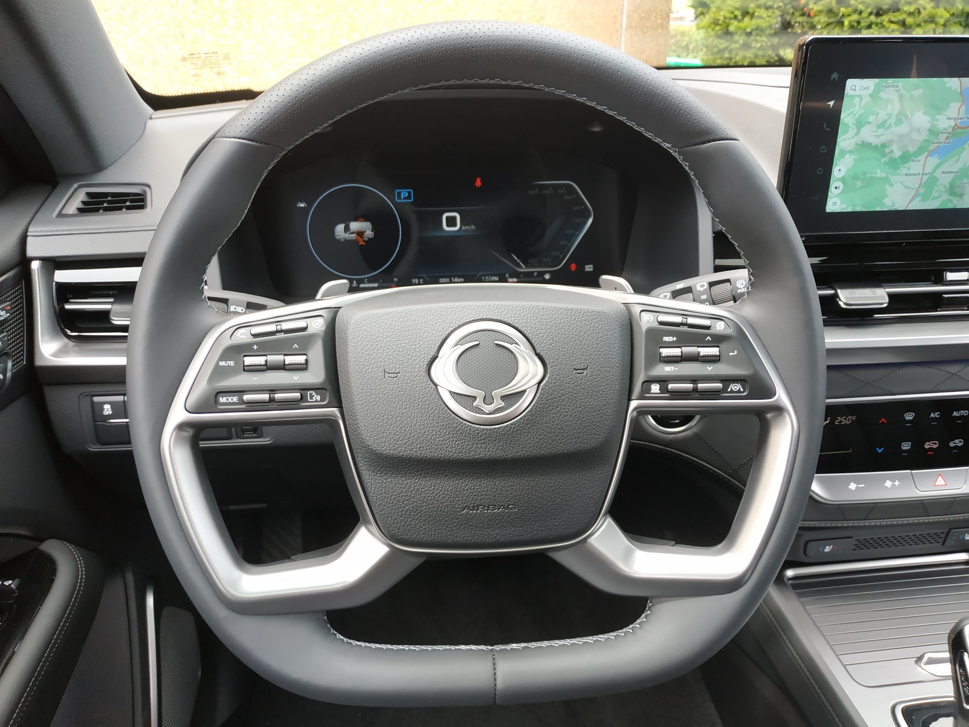 KGM-SsangYong Rexton 2.2 CRDi Titanium 4WD AT-image-14