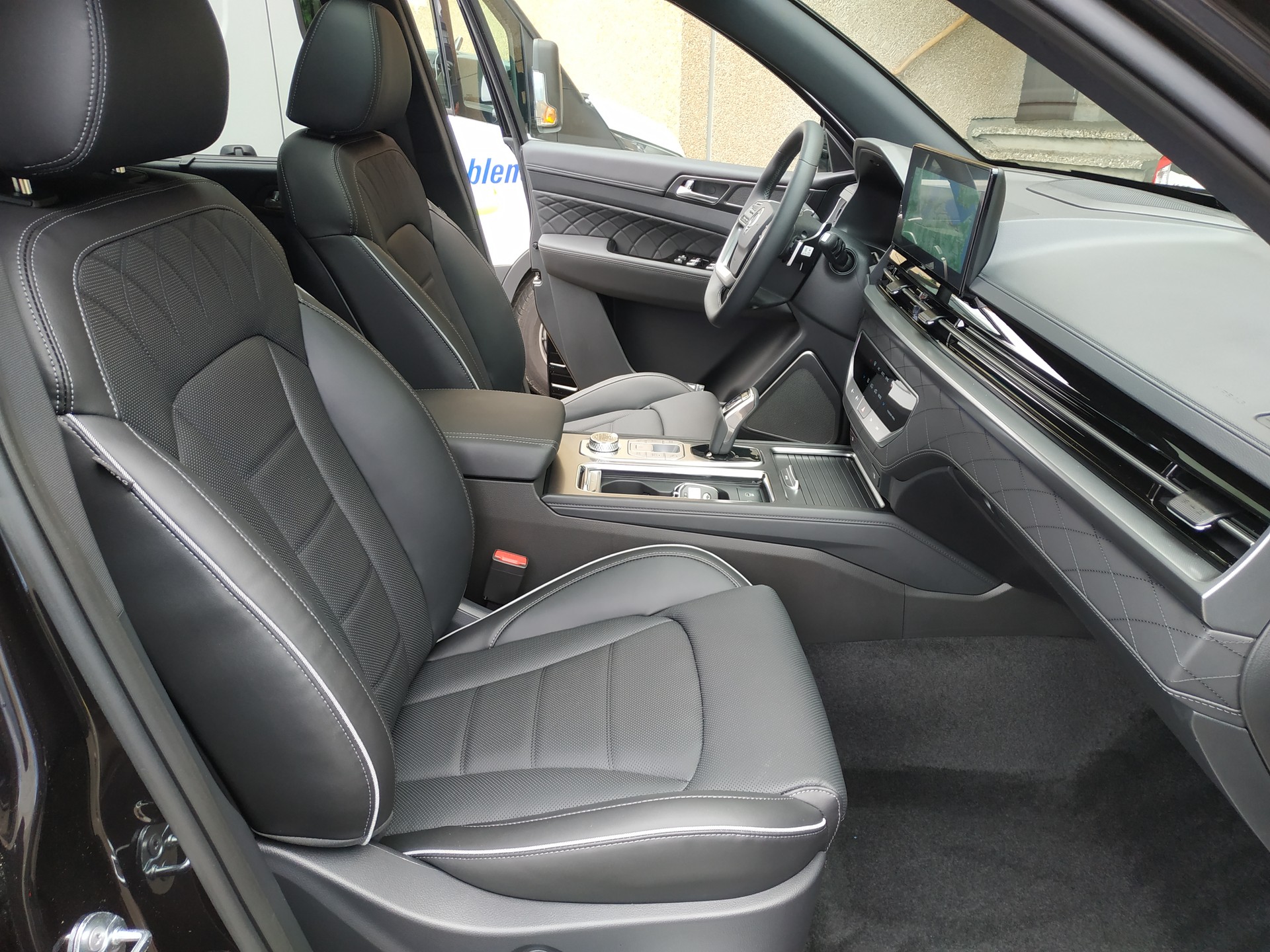KGM-SsangYong Rexton 2.2 CRDi Titanium 4WD AT-image-11