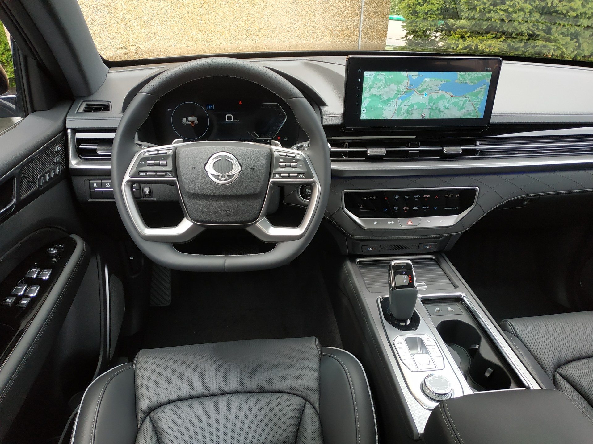KGM-SsangYong Rexton 2.2 CRDi Titanium 4WD AT-image-10