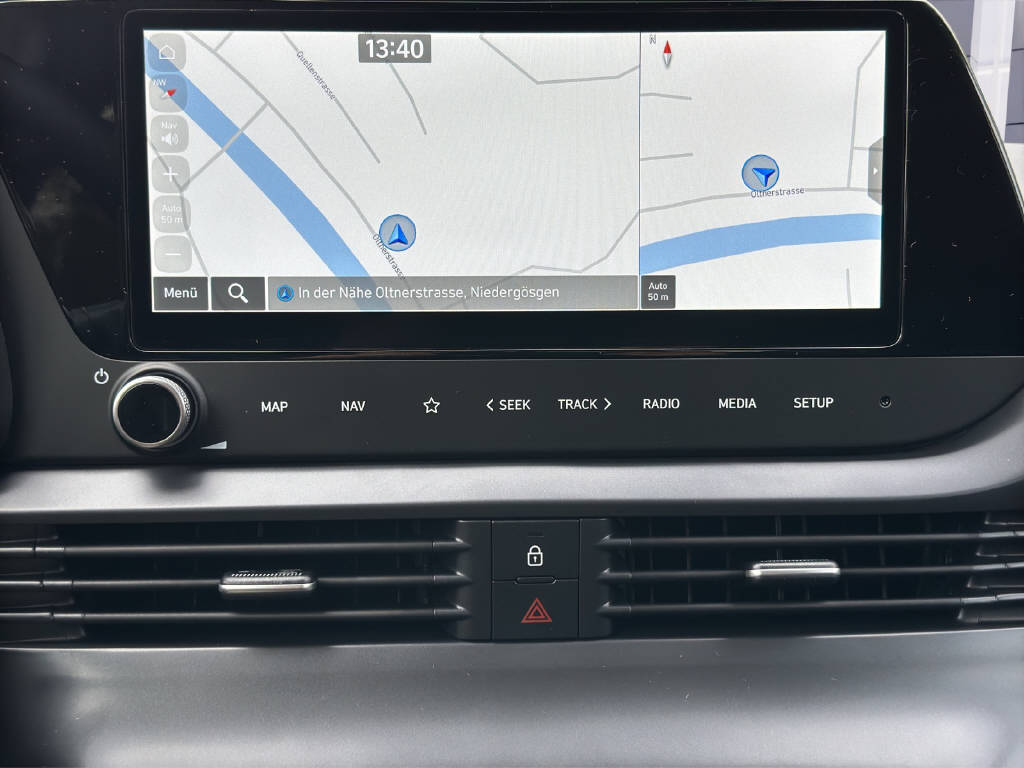 HYUNDAI BAYON 1.0 T-GDi 100 Amplia-image-7