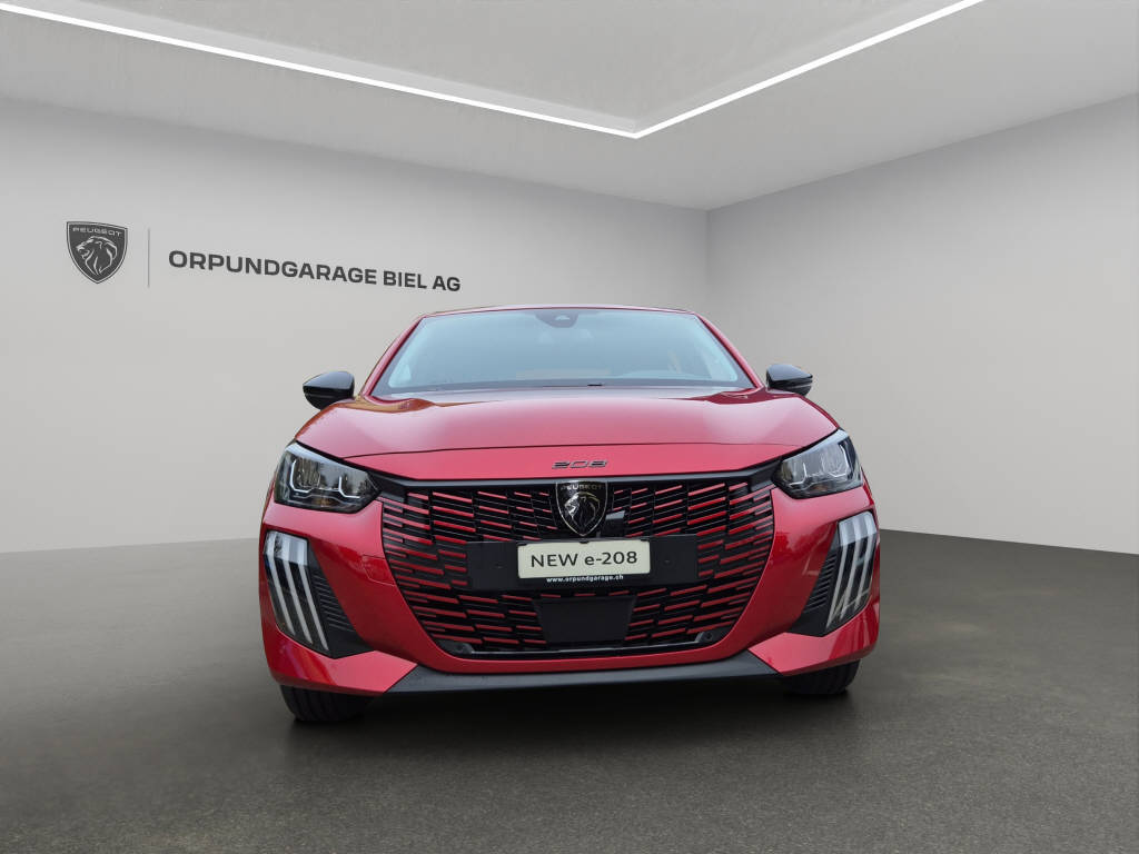 PEUGEOT 208 e-Allure-showroom-element-1
