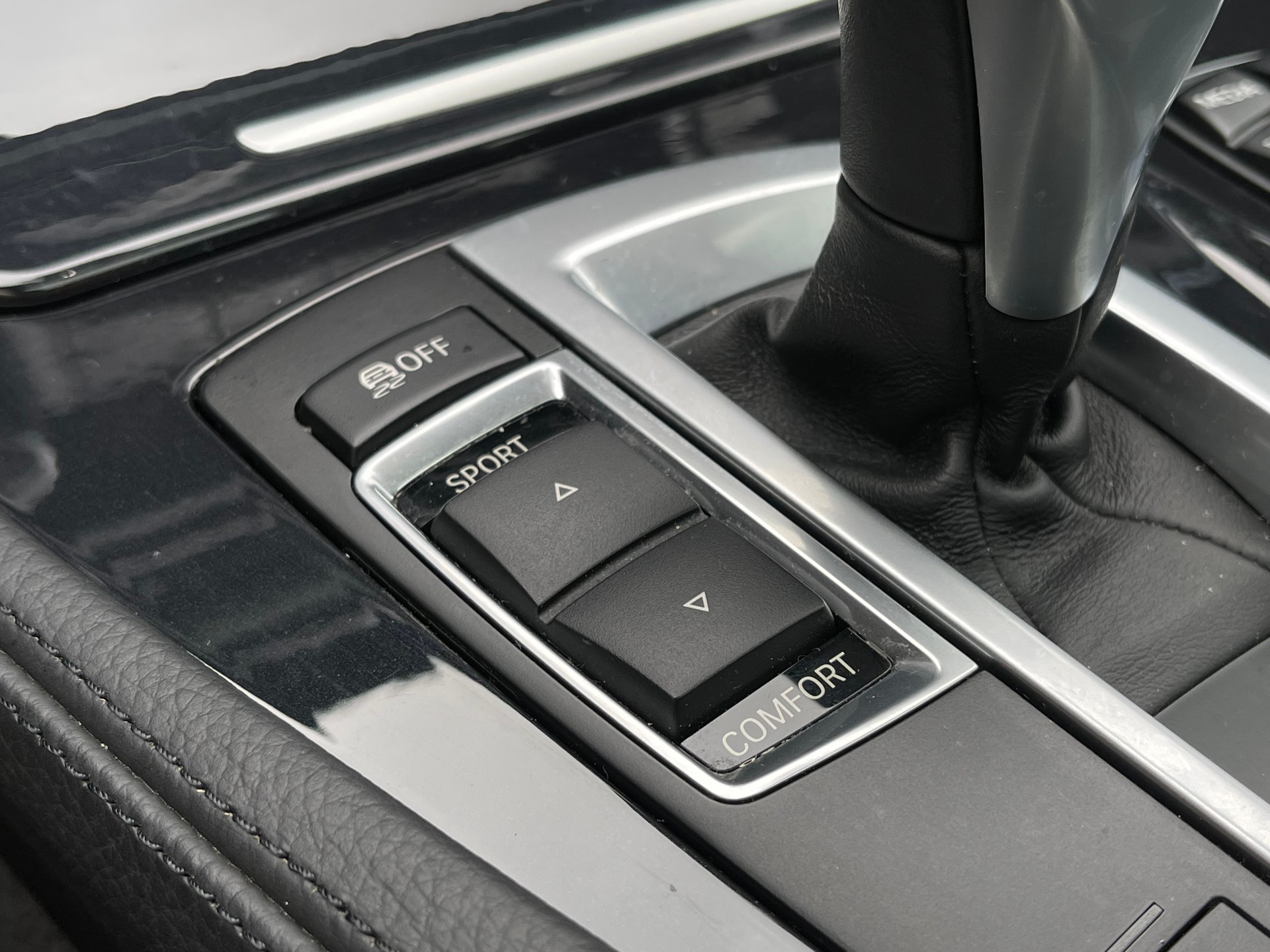 BMW 535i xDrive Steptronic-image-11