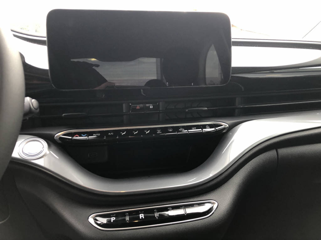FIAT 500 BEV Cult Edition Limited-image-9