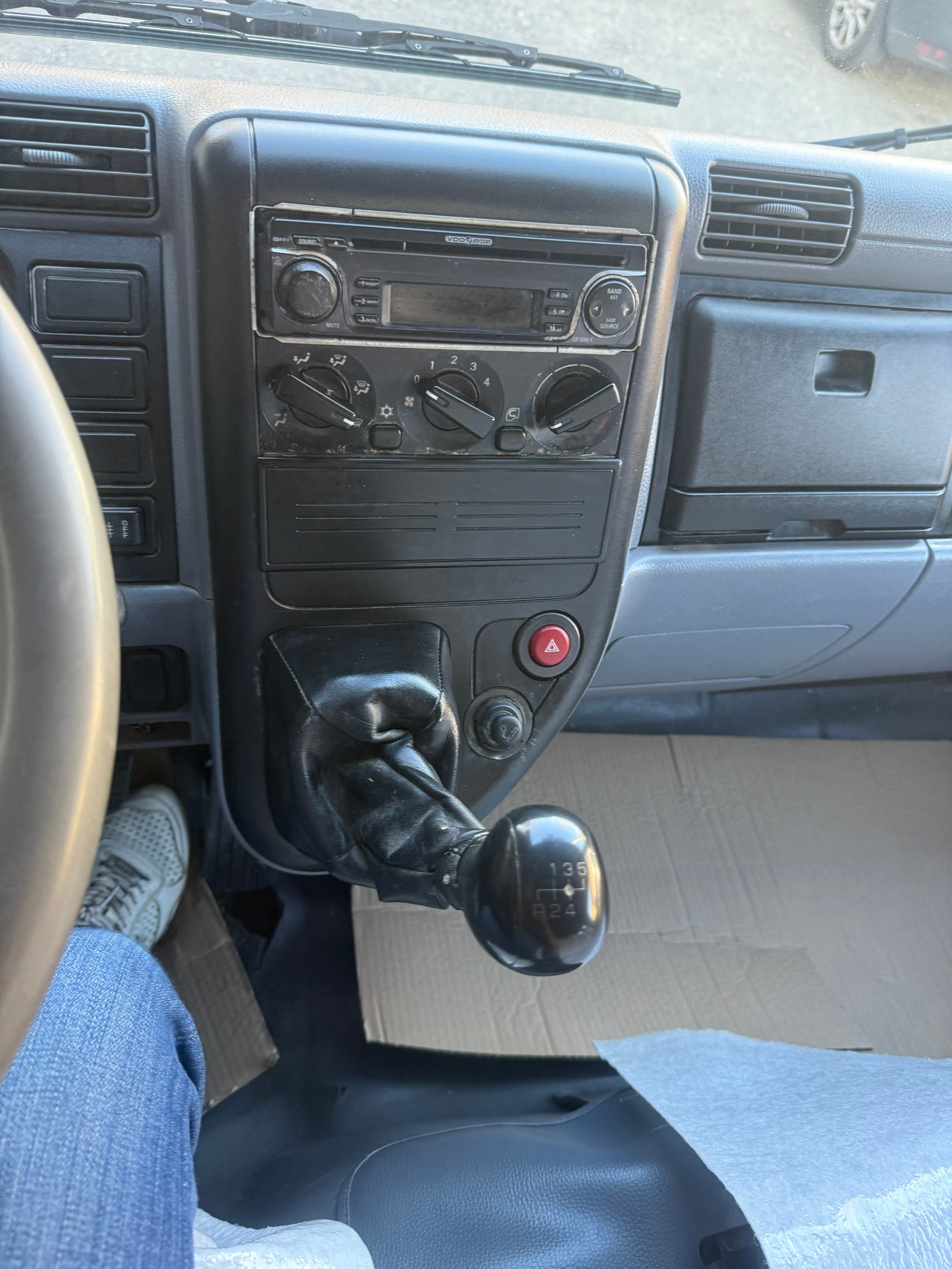 MITSUBISHI FUSO Canter 3C11D FB83BE 4WLEA2-image-9