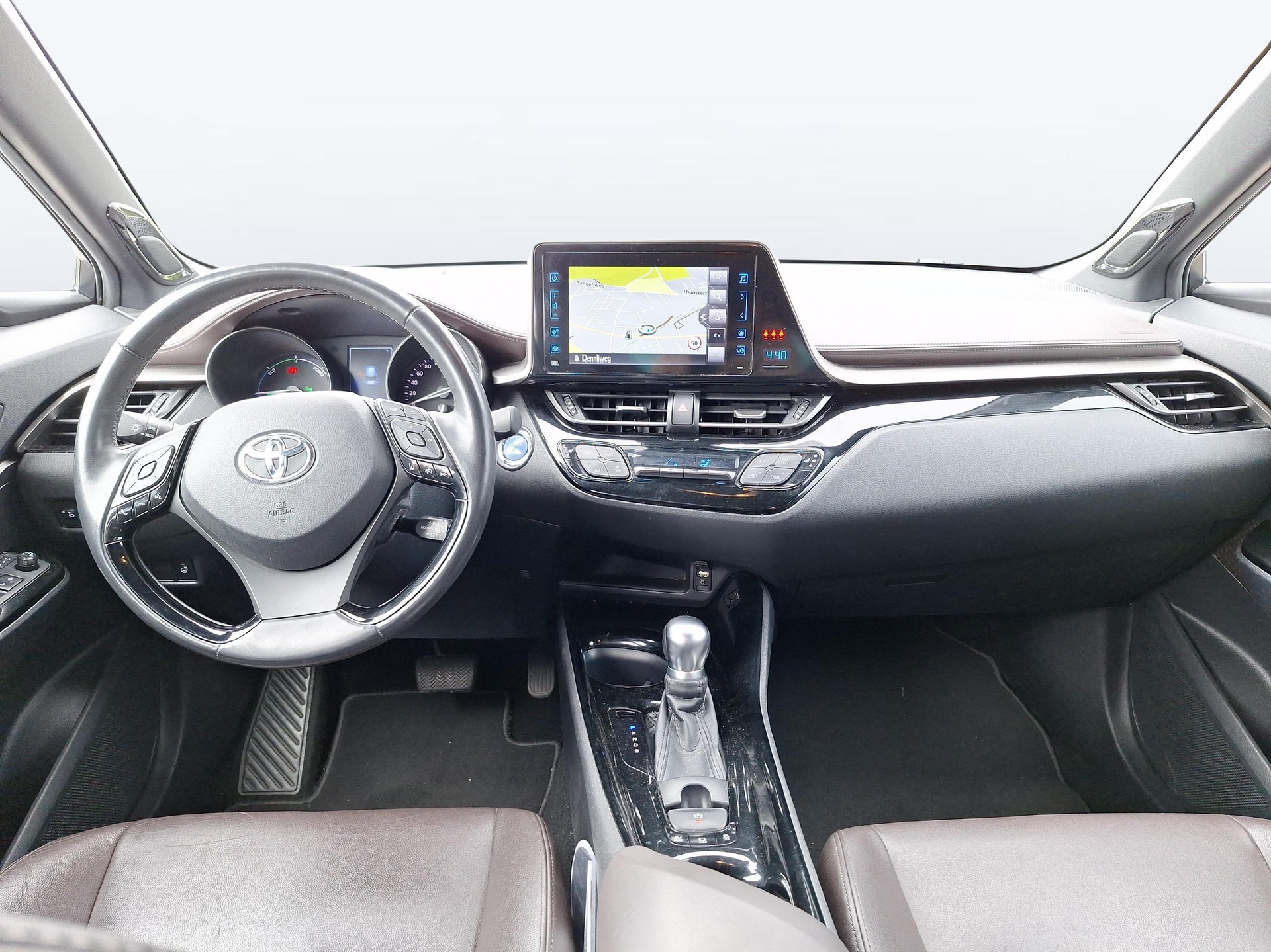 TOYOTA C-HR 1.8 VVTi HSD Premium-image-12