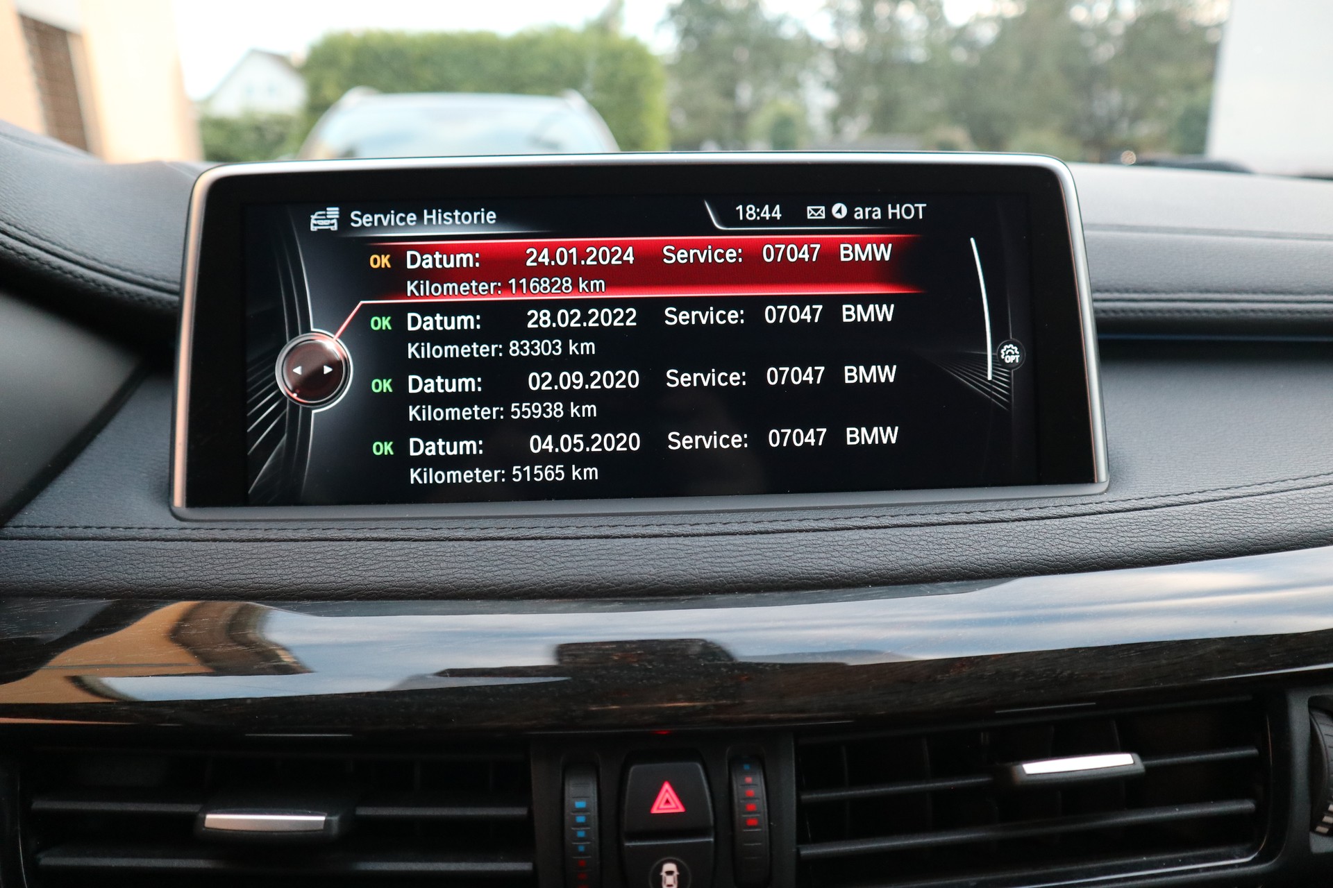 BMW X6 xDrive 40d Steptronic TOP AUSSTATTUNG **LEASING MÖGLICH** Head-Up Display, Soft-Close, 8x Bereift, frisch ab MFK (4.12.25)-image-11