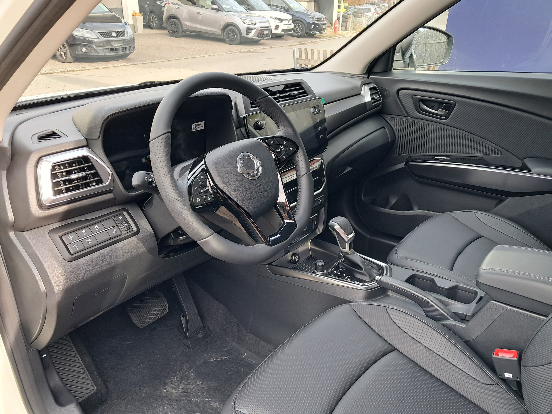 KGM-SsangYong Tivoli 1.5 T GDI Platinum Automat-image-4