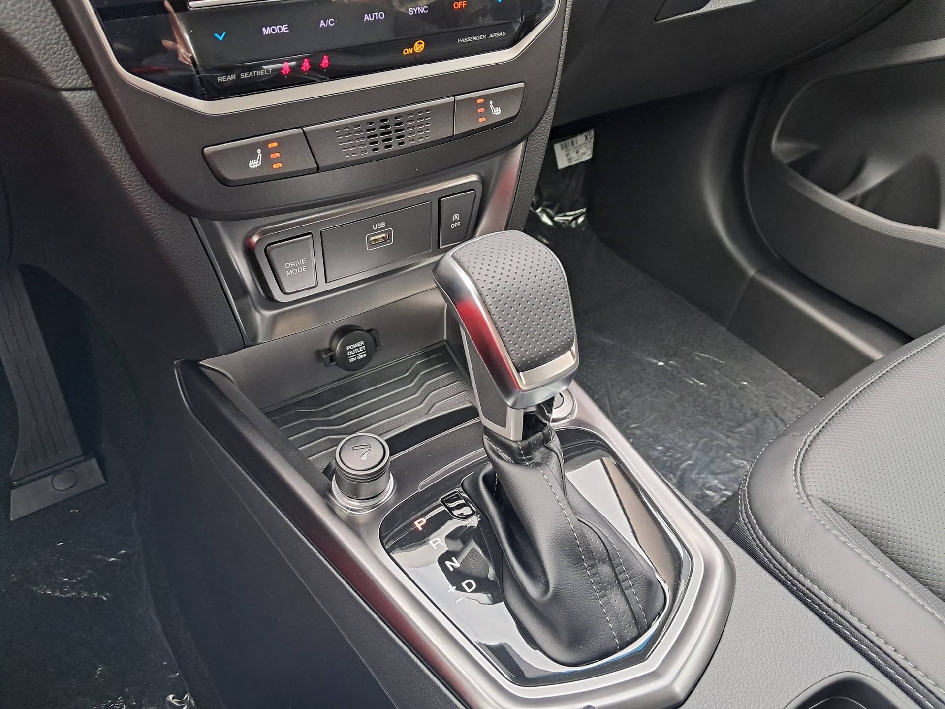 KGM-SsangYong Tivoli 1.5 T GDI Platinum Automat-image-9