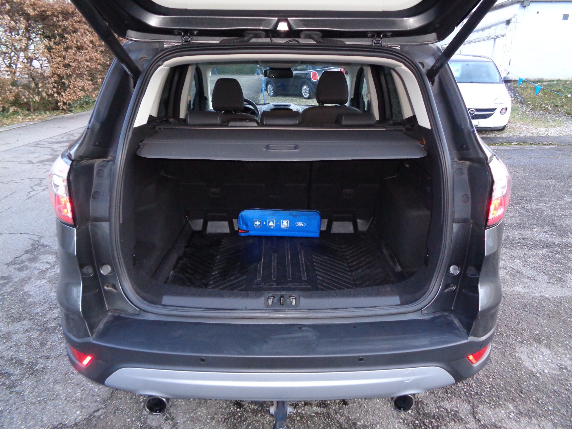 FORD Kuga 1.5 SCTi Titanium 2WD-image-12