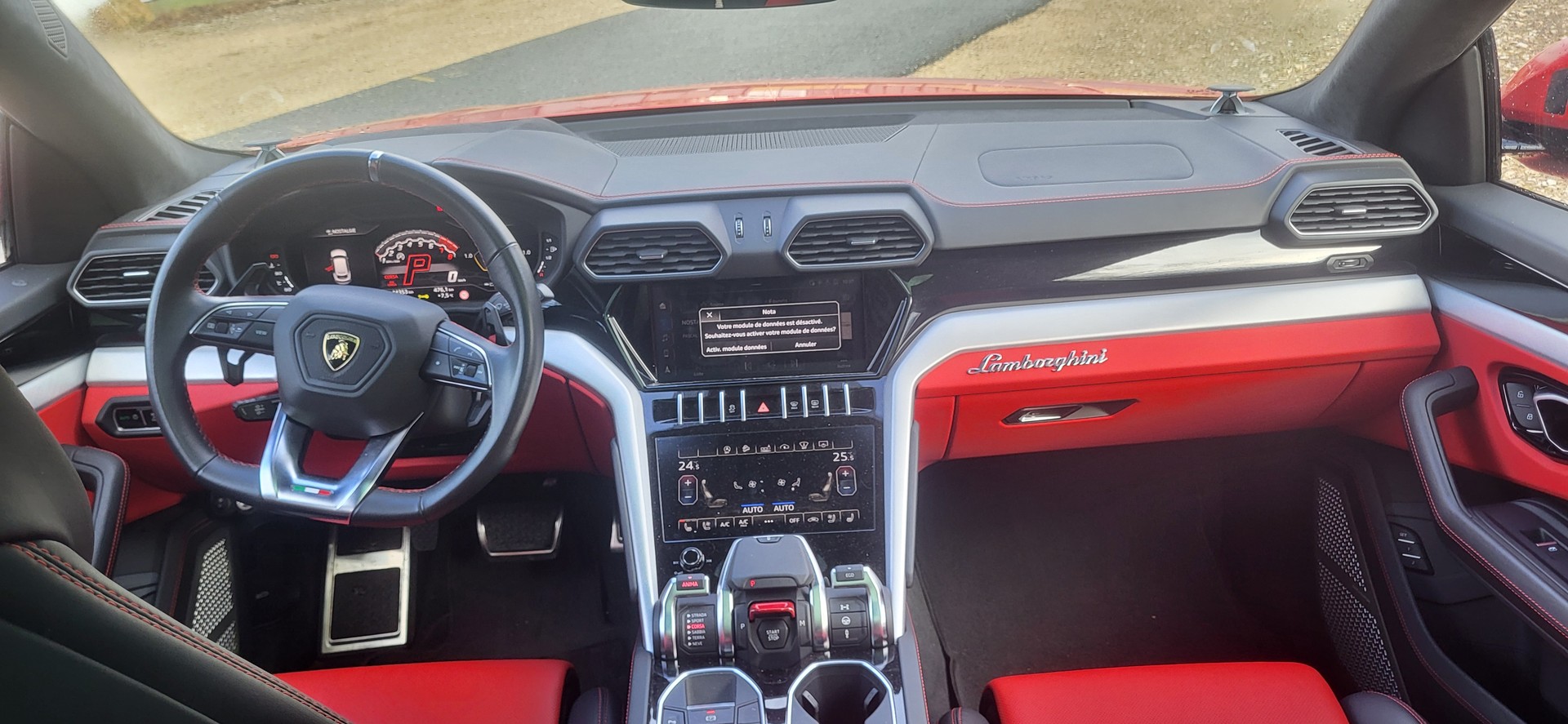 LAMBORGHINI Urus E-Gear-image-9