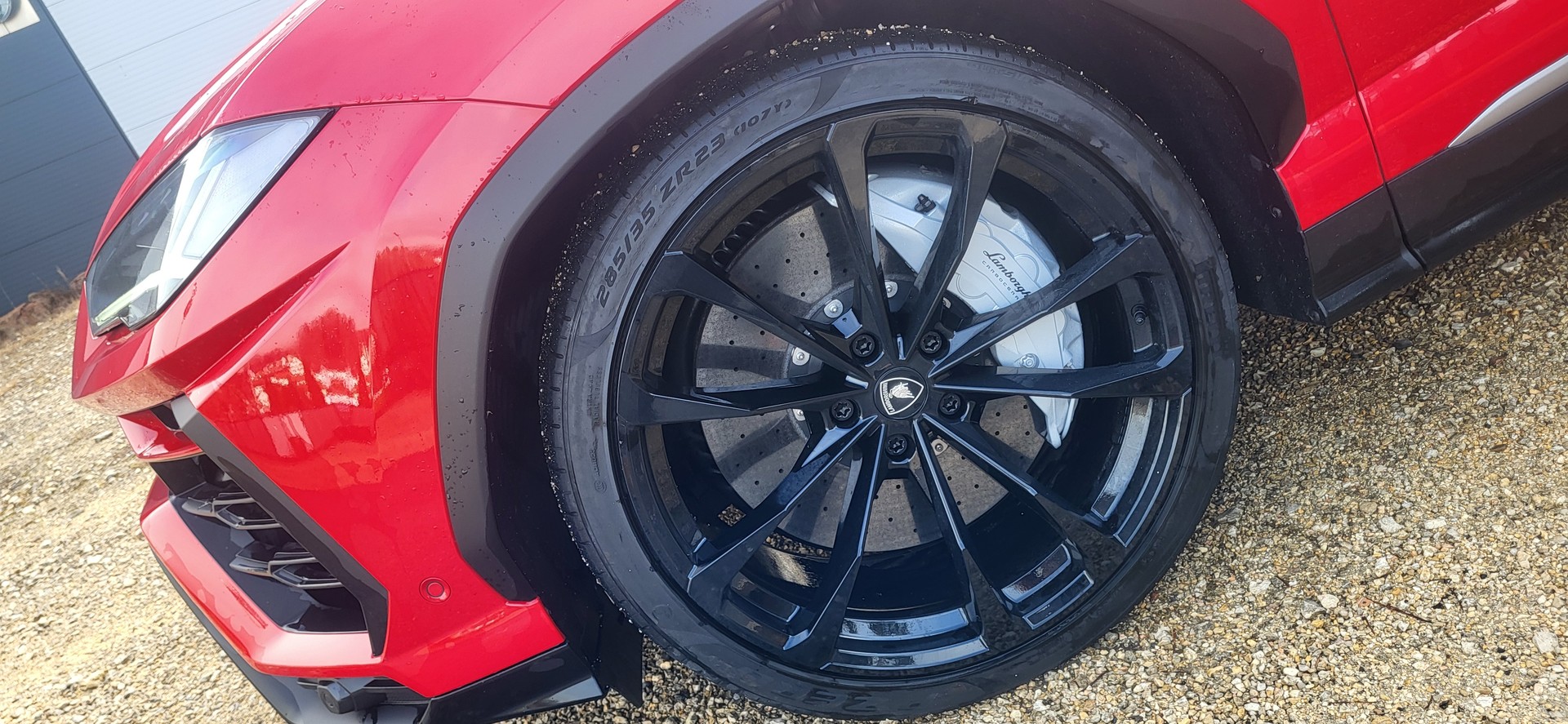 LAMBORGHINI Urus E-Gear-image-12
