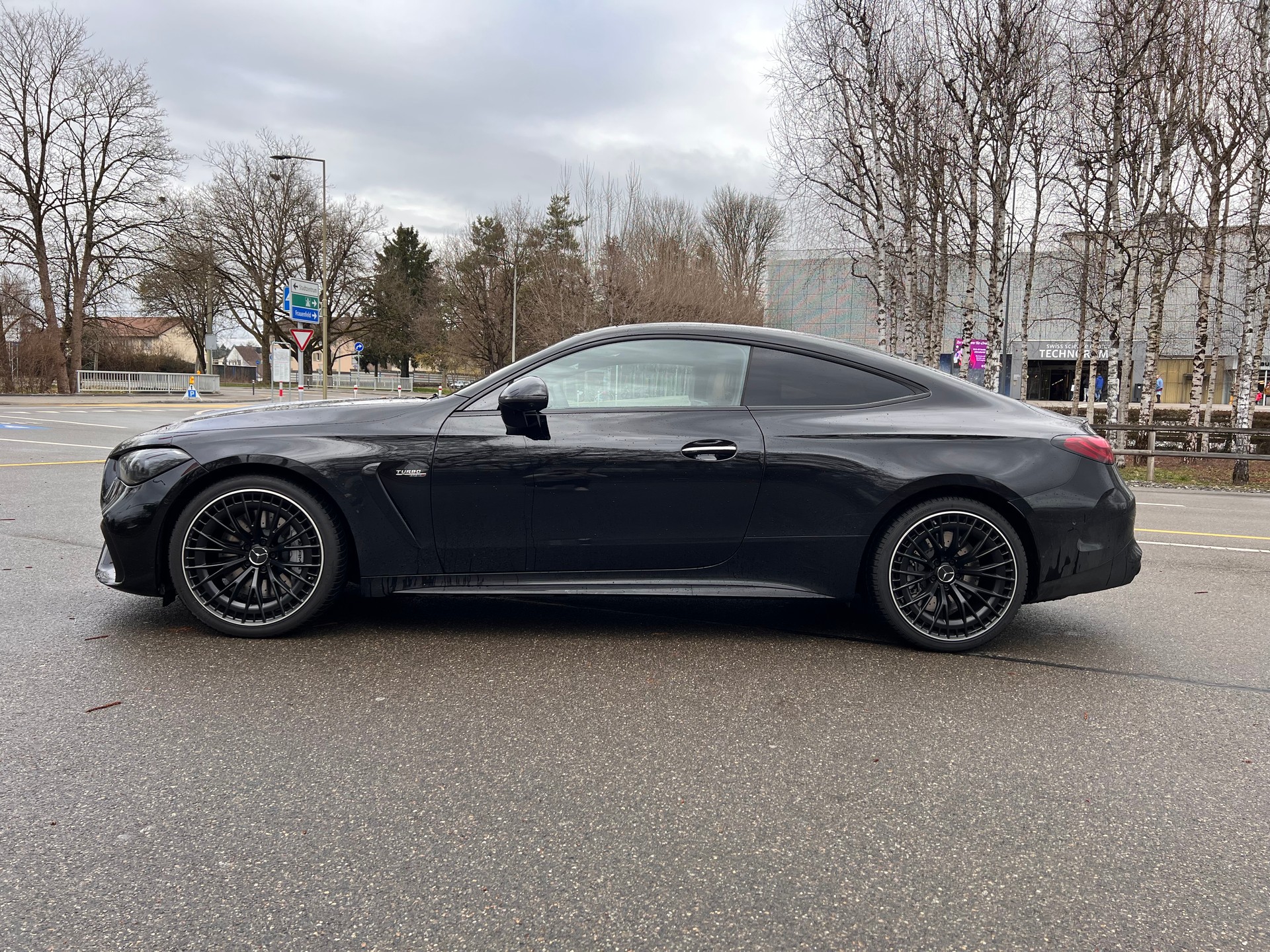 MERCEDES-BENZ CLE 53 Coupé AMG 4Matic+ 9G-Tronic-image-2