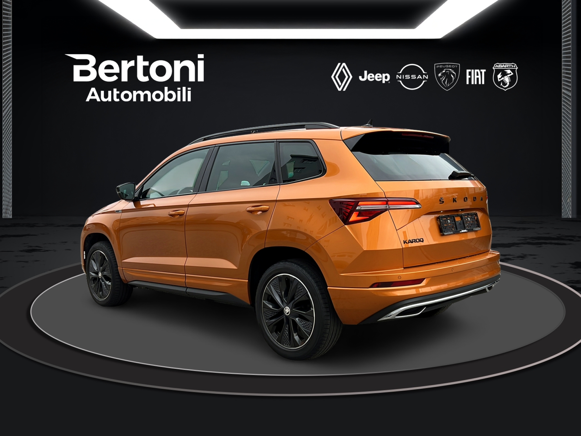 SKODA Karoq 1.5 TSI SportLine DSG-showroom-element-3