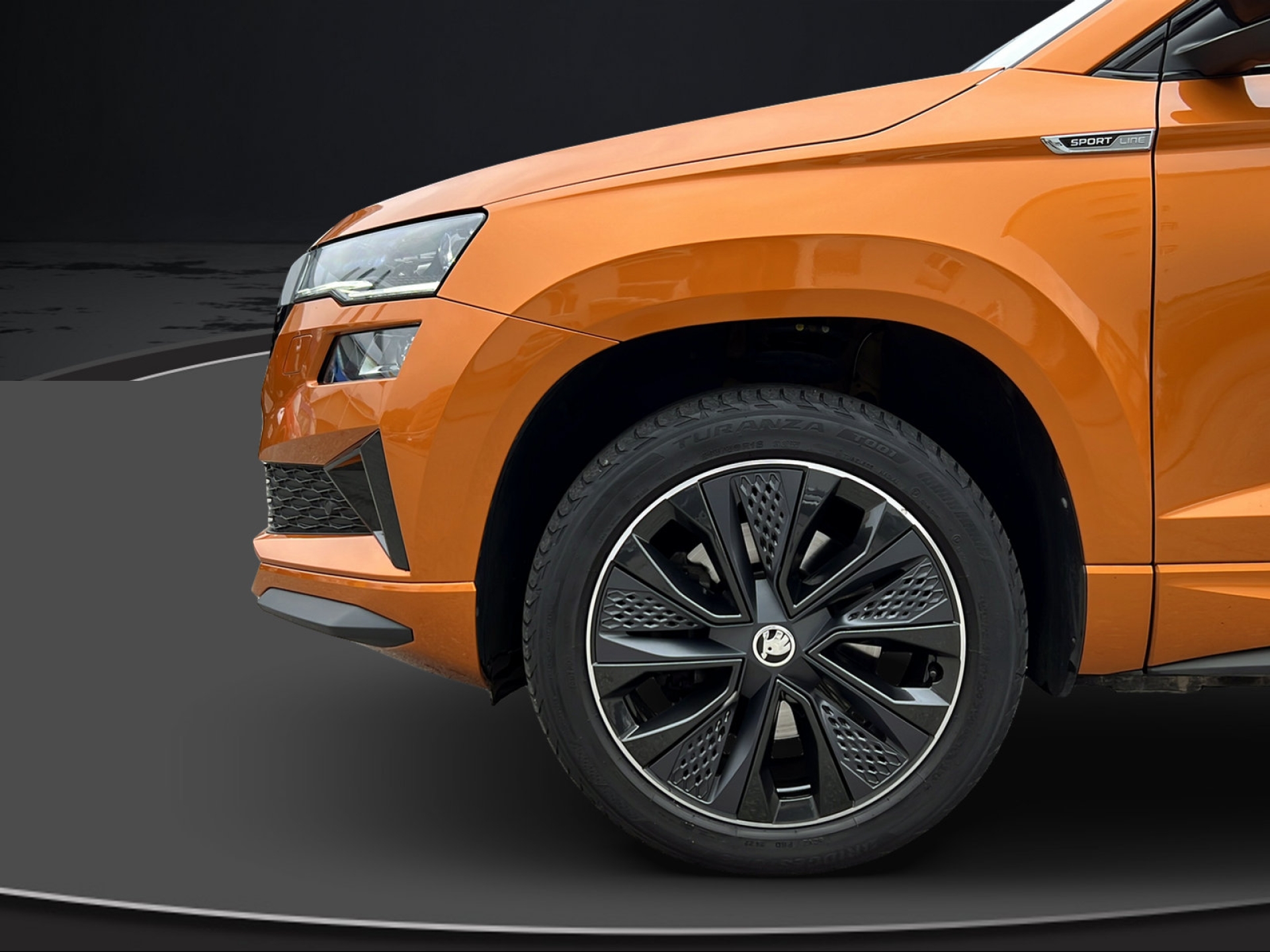 SKODA Karoq 1.5 TSI SportLine DSG-image-12
