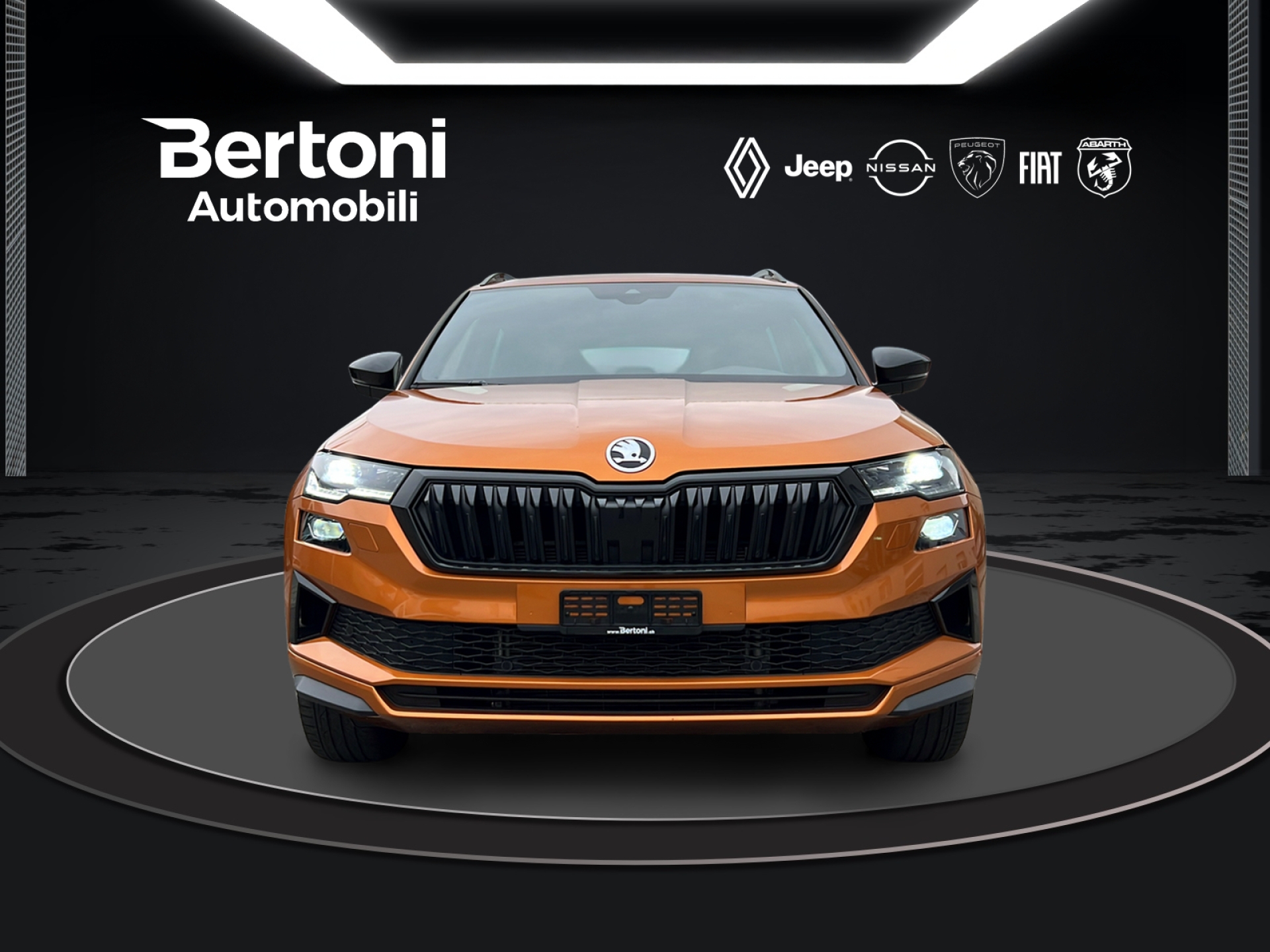 SKODA Karoq 1.5 TSI SportLine DSG-showroom-element-1