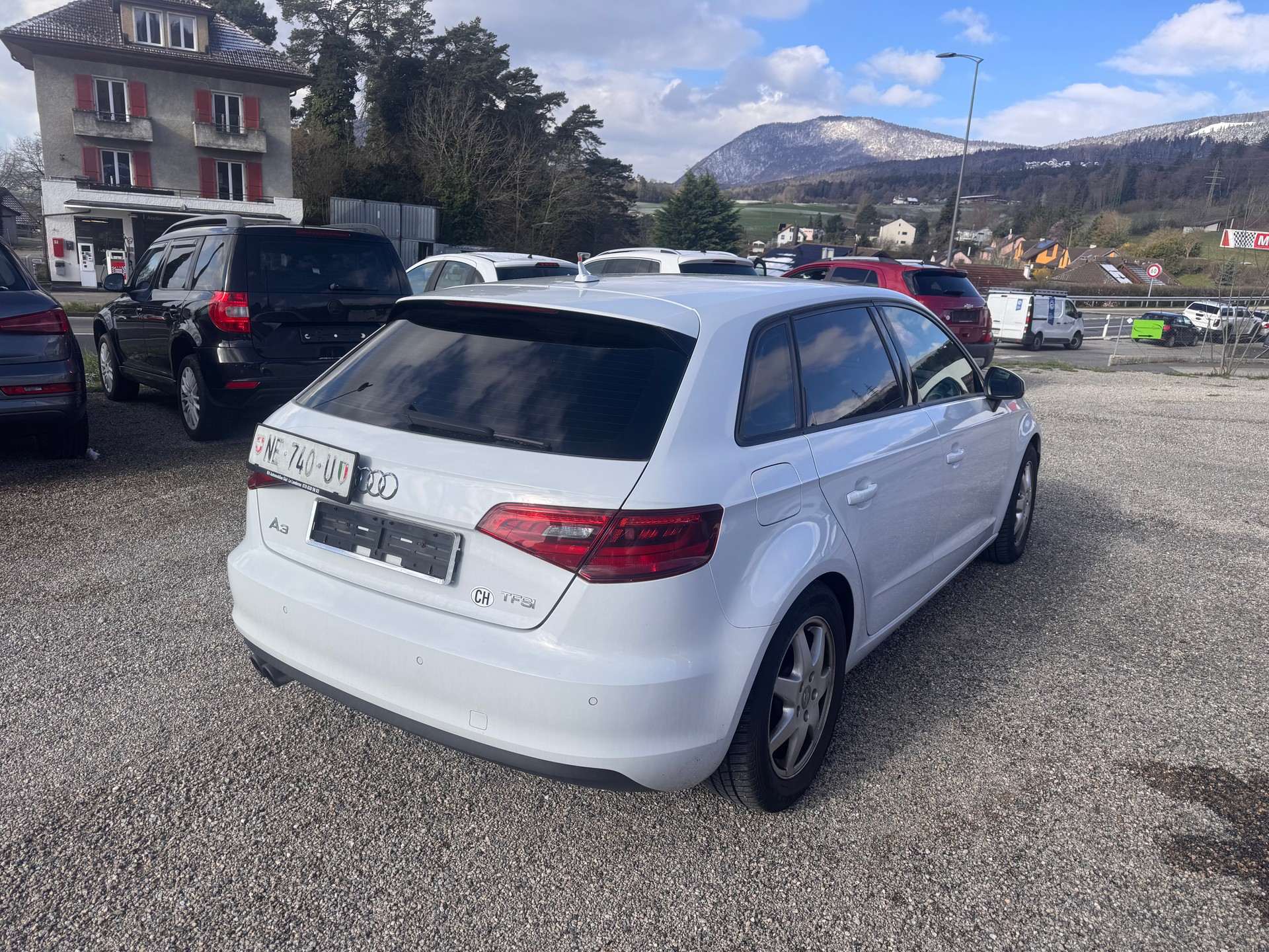 AUDI A3 Sportback 1.4 TFSI Ambition-image-4