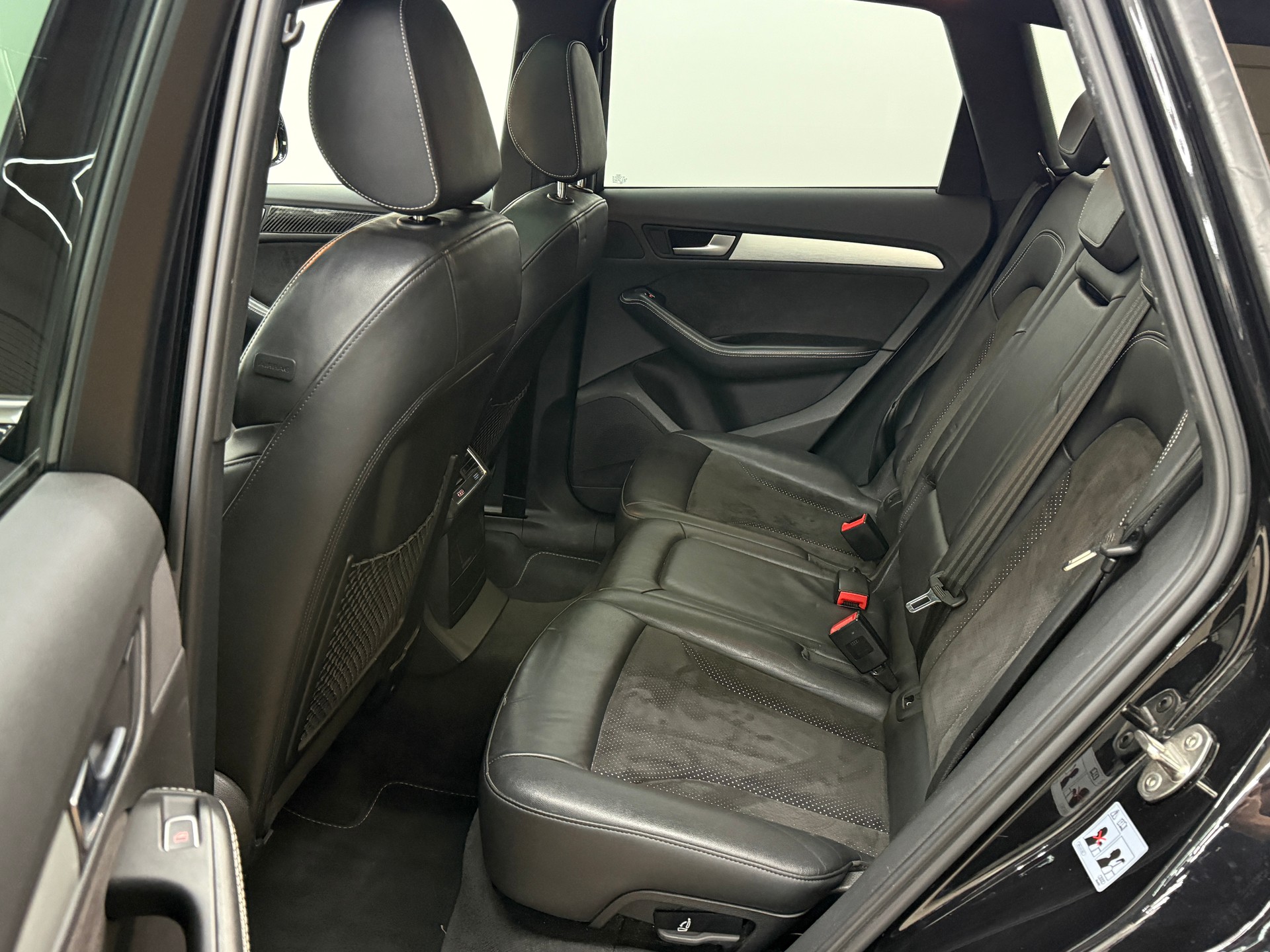 AUDI Q5 2.0 TFSI quattro tiptronic-image-22