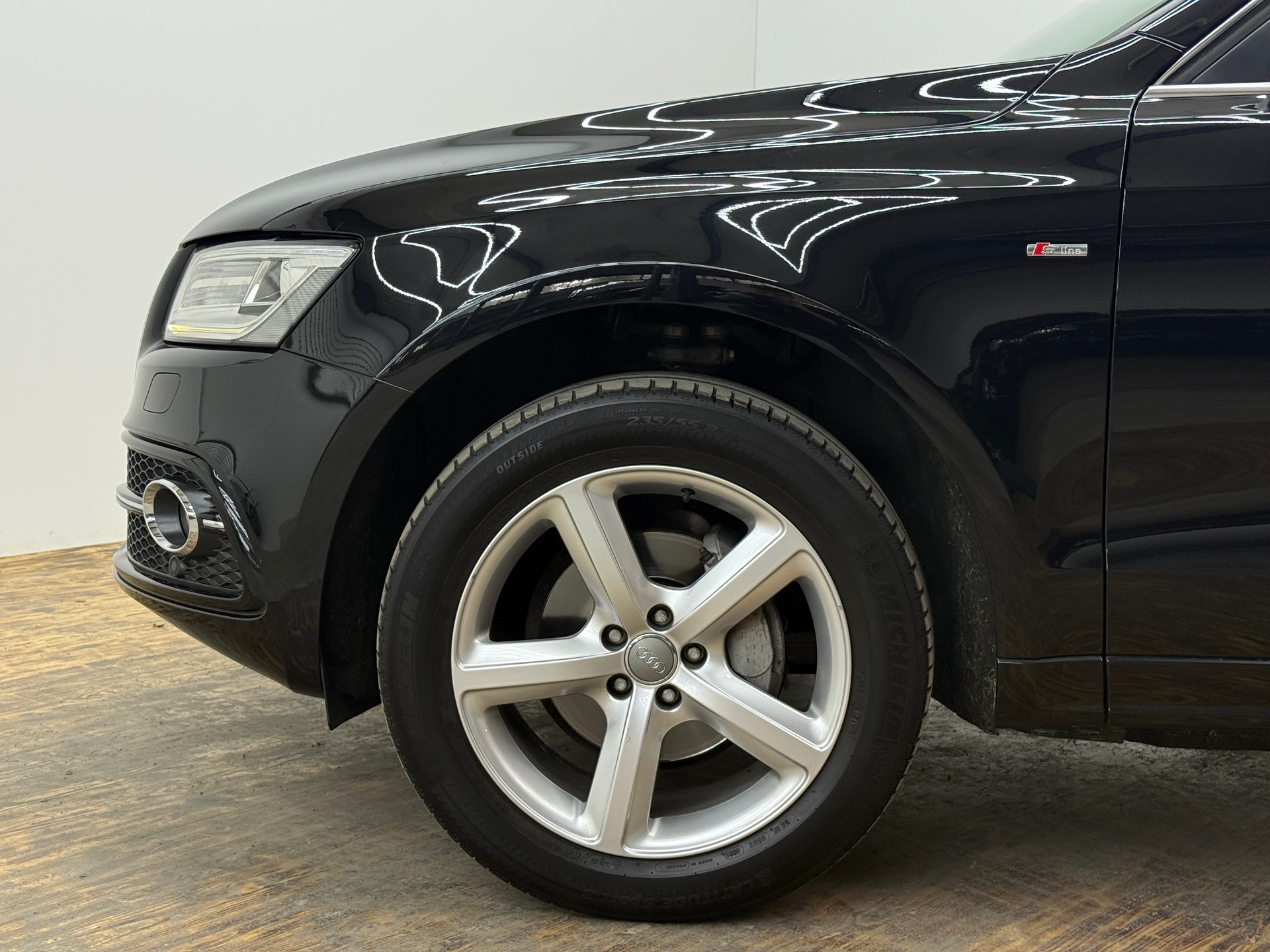 AUDI Q5 2.0 TFSI quattro tiptronic-image-5
