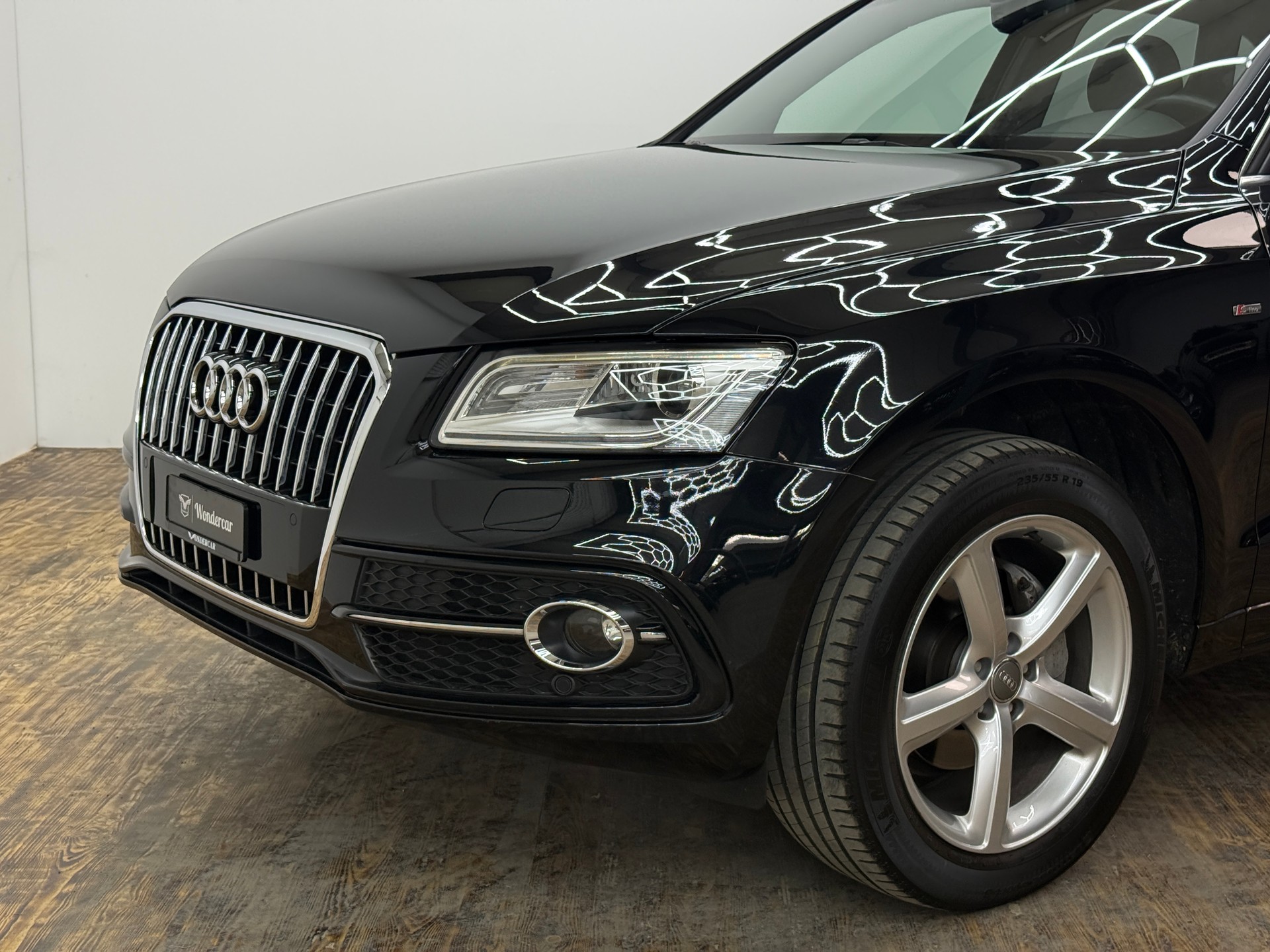 AUDI Q5 2.0 TFSI quattro tiptronic-image-4