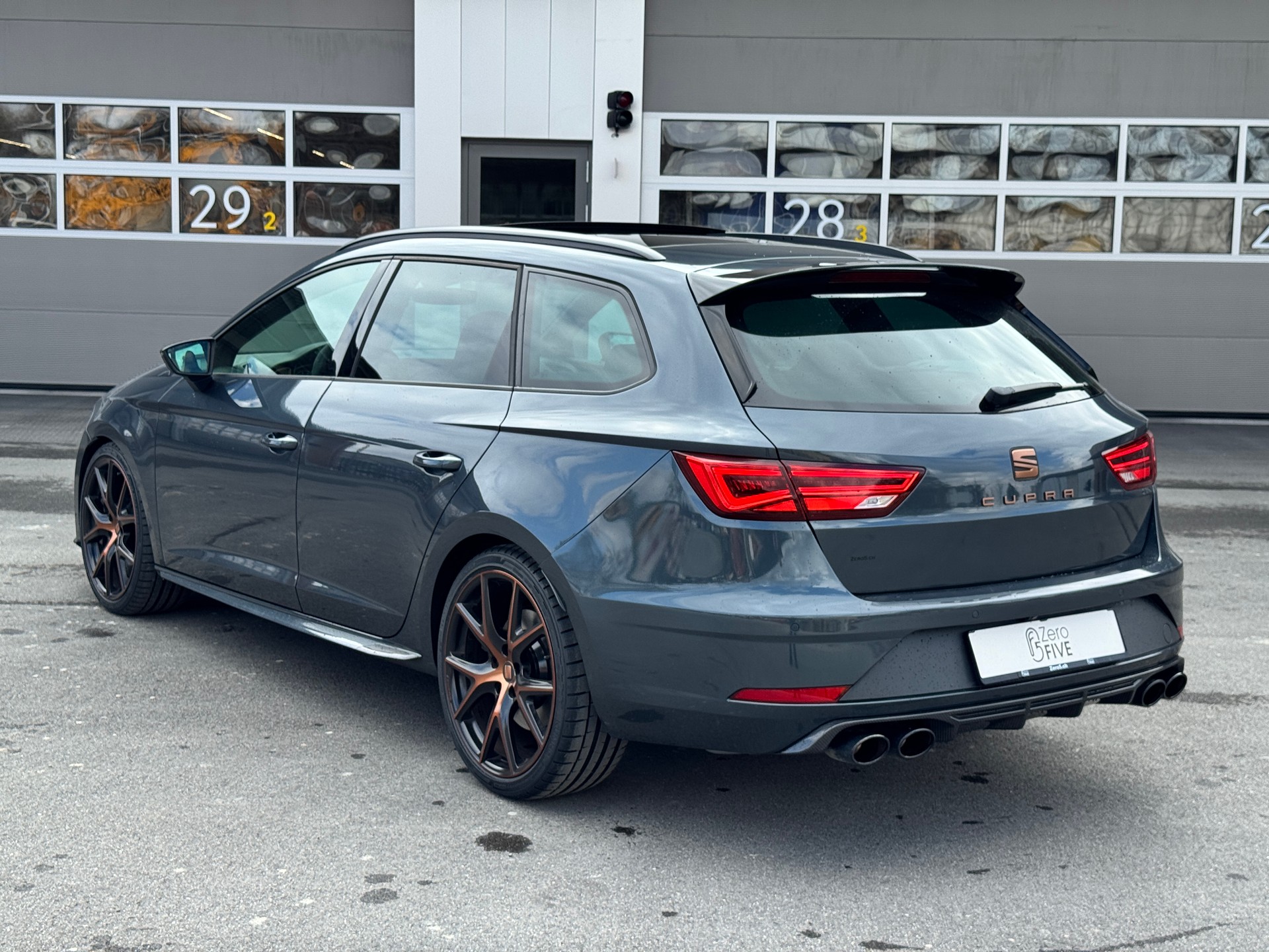 SEAT Leon ST 2.0TSI Cupra R340 4Drive DSG-image-4