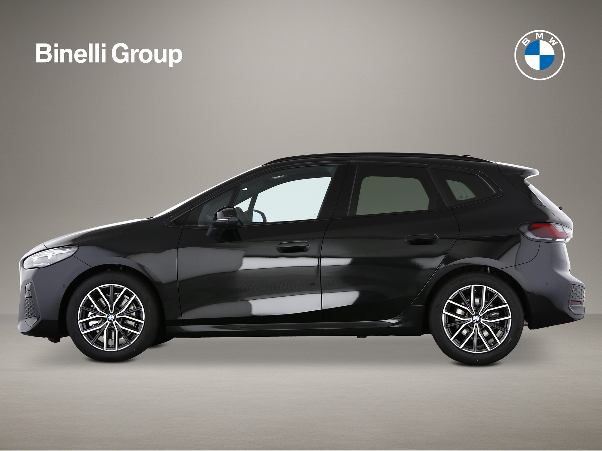 BMW 223i xDrive SDKG Active Tourer-image-4
