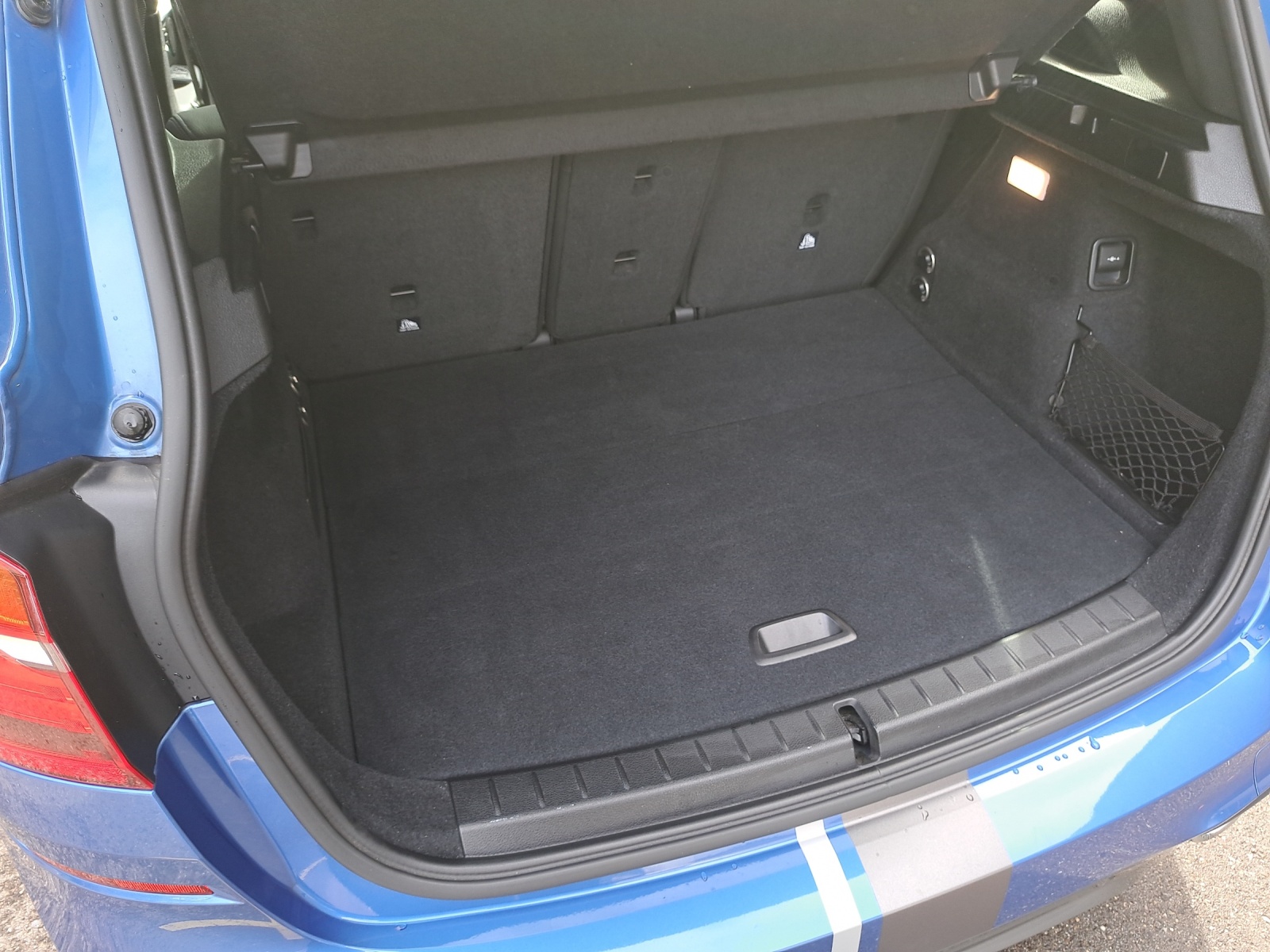 BMW 220d xDrive Active Tourer Steptronic M Sport-image-15