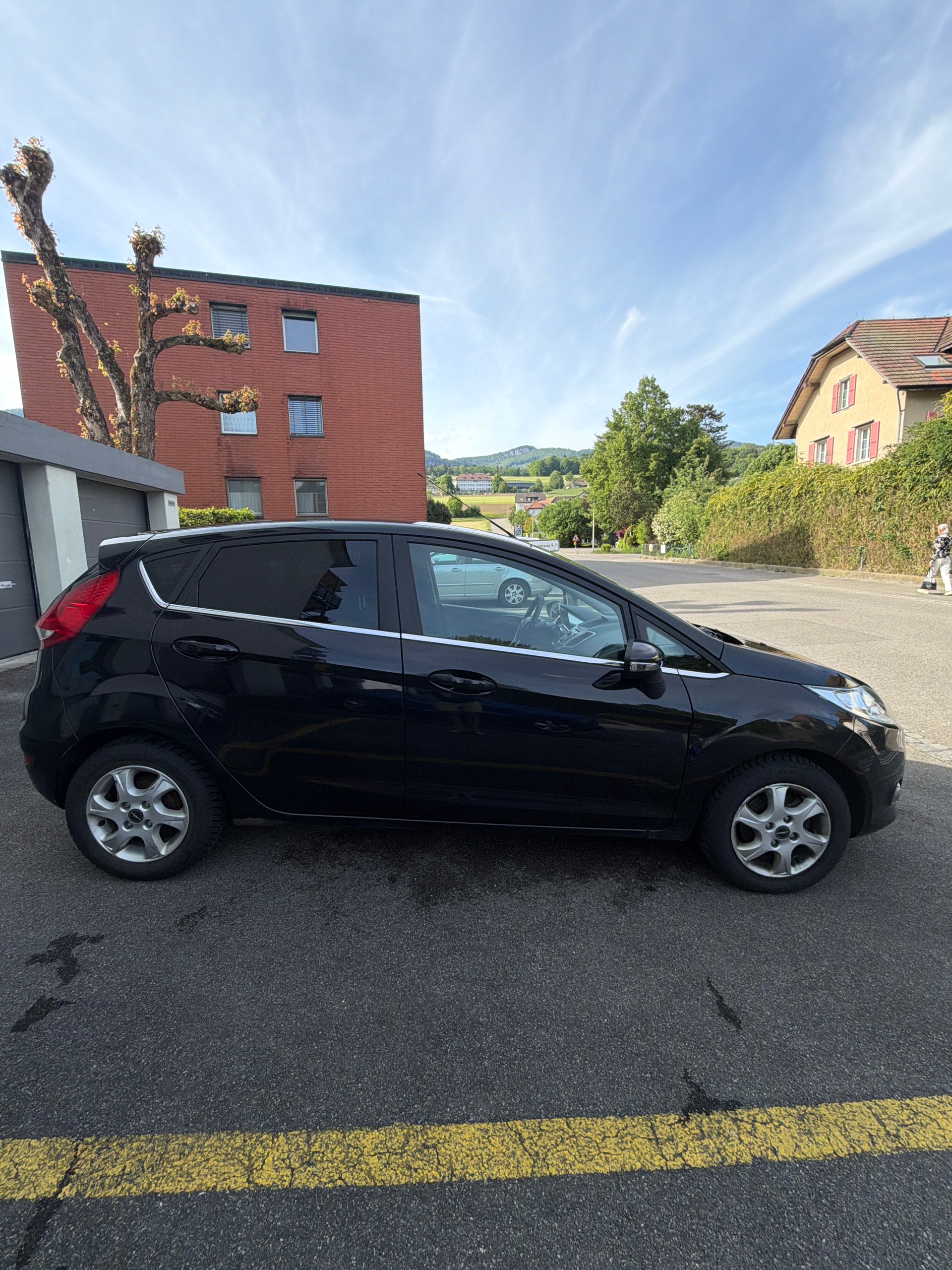 FORD Fiesta 1.4 16V Titanium-image-6