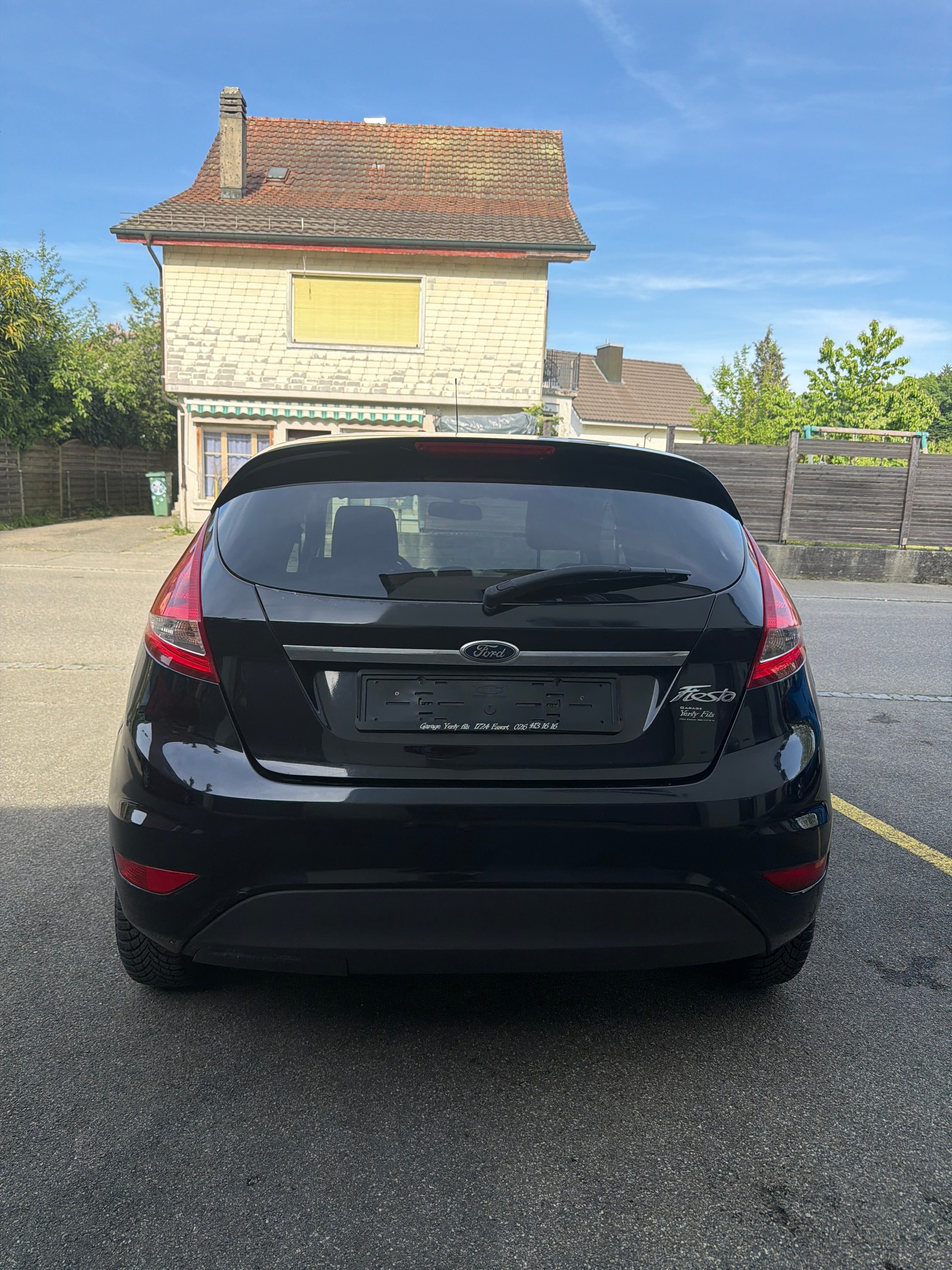 FORD Fiesta 1.4 16V Titanium-image-4