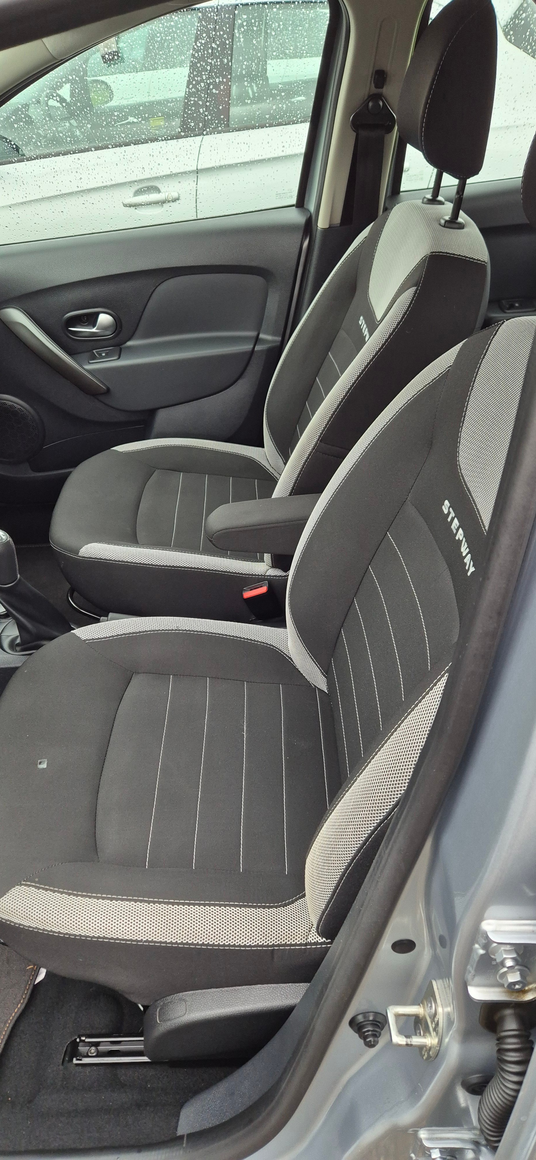 DACIA Sandero Tce 90 Stepway-image-6