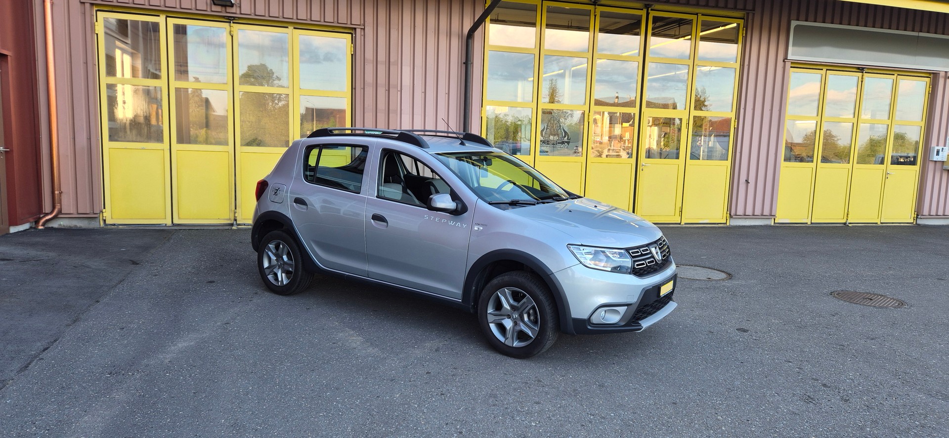 DACIA Sandero Tce 90 Stepway-image-1