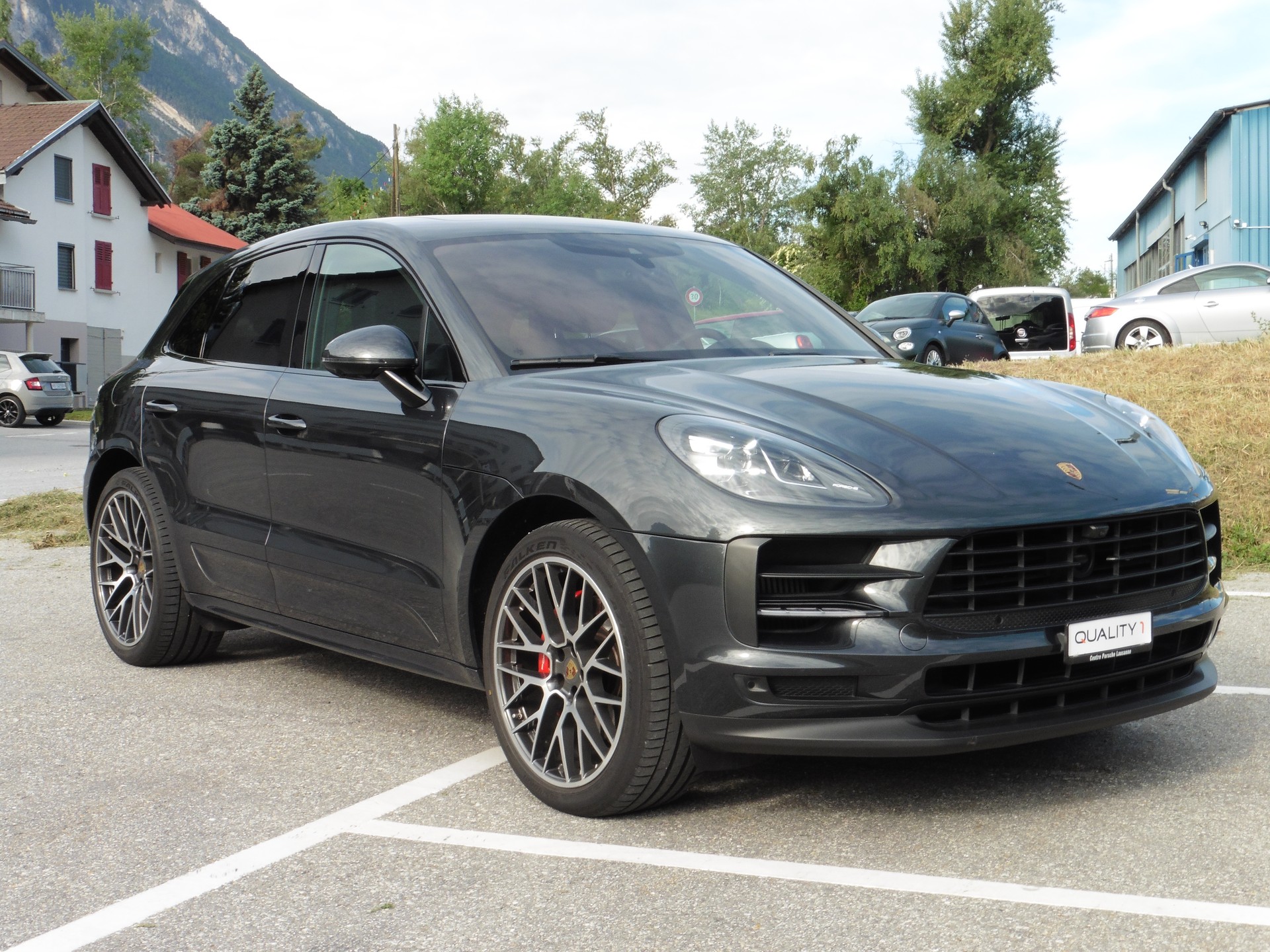 PORSCHE Macan S PDK-showroom-element-1