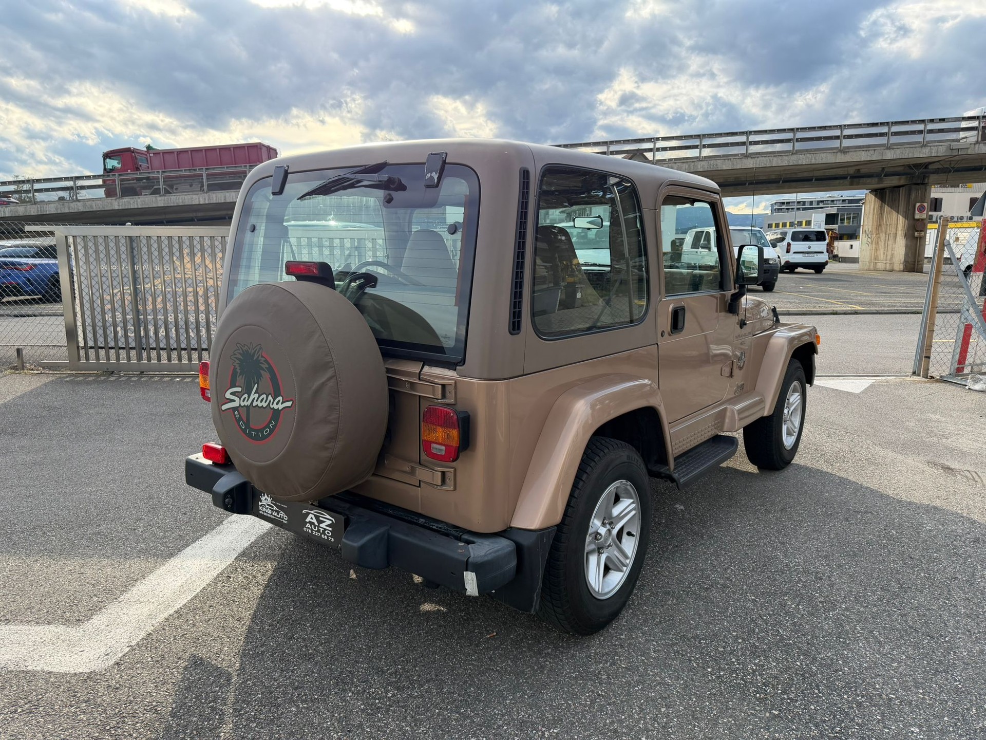 JEEP Wrangler 4.0 Sahara Hardtop expertiser du jour-image-5