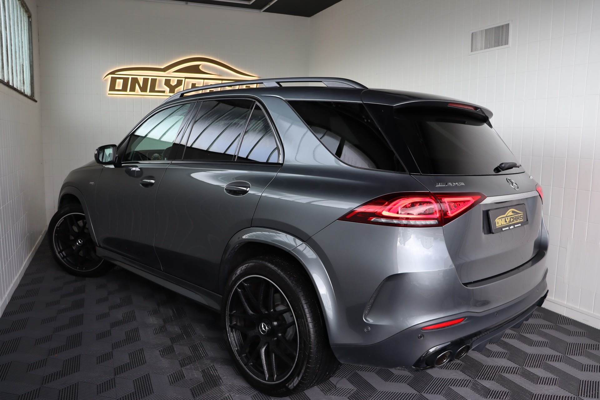 MERCEDES-BENZ GLE 53 AMG 4Matic+ 9G-Speedshift-image-28