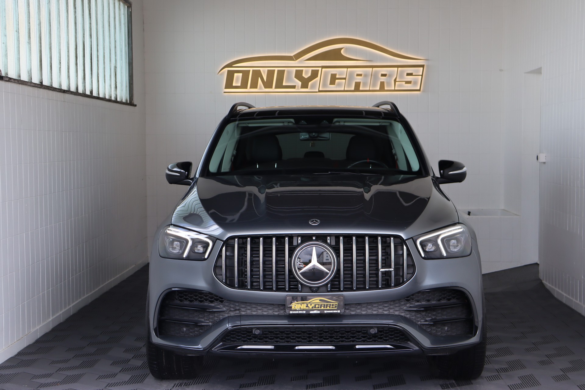 MERCEDES-BENZ GLE 53 AMG 4Matic+ 9G-Speedshift-showroom-element-1