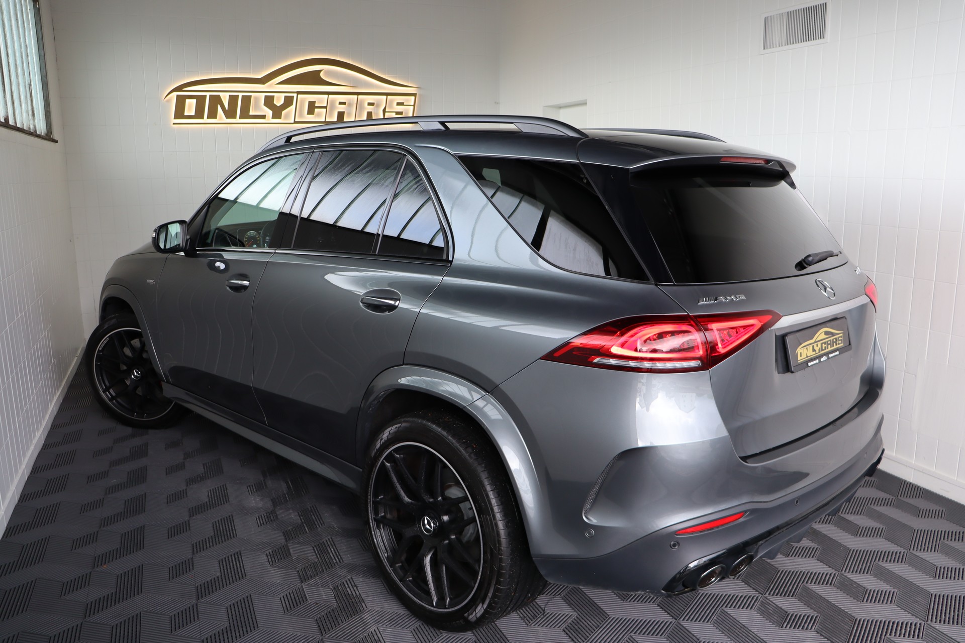 MERCEDES-BENZ GLE 53 AMG 4Matic+ 9G-Speedshift-image-27