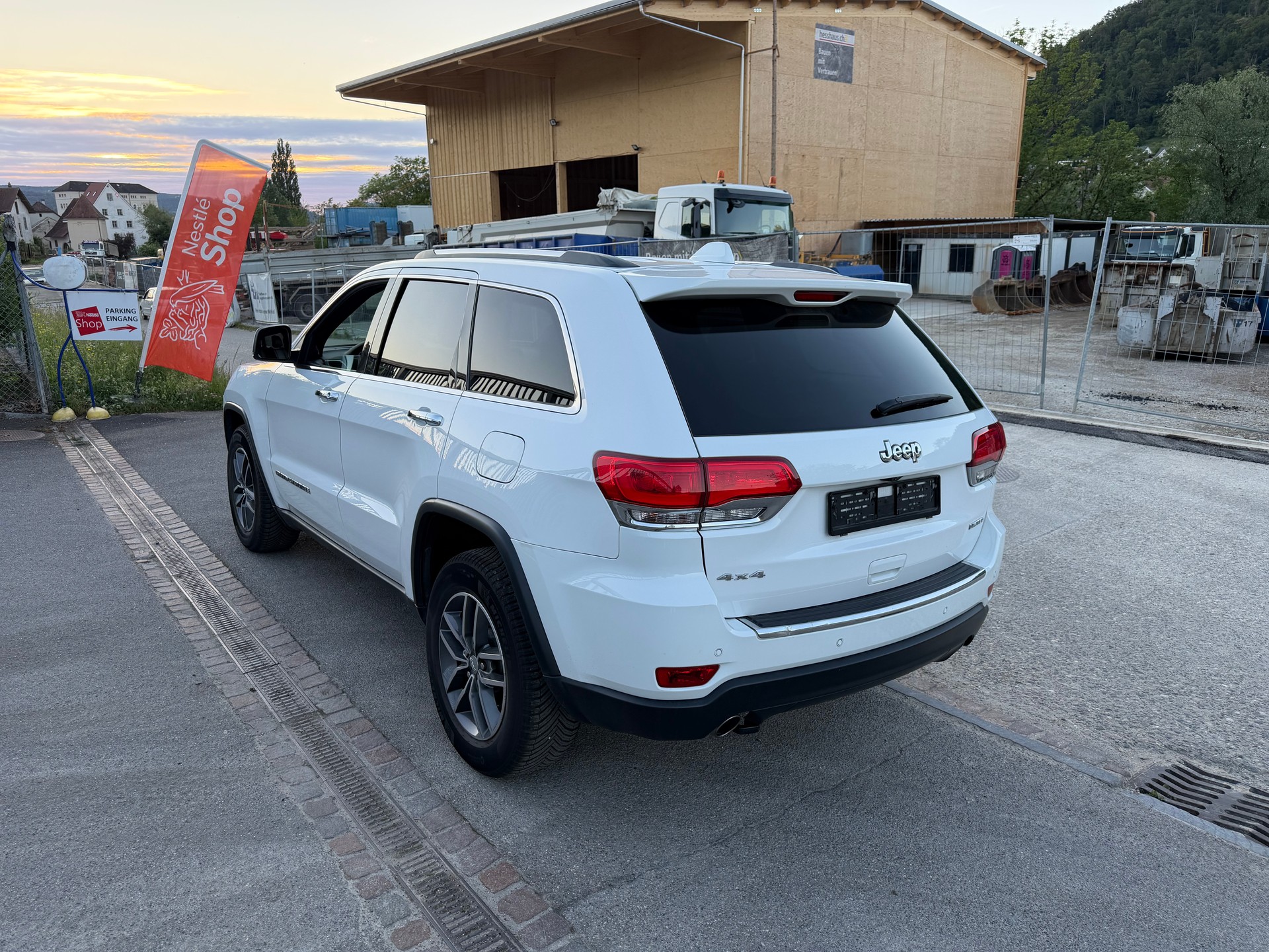 JEEP Grand Cherokee 3.0 CRD Limited Automatic-image-1