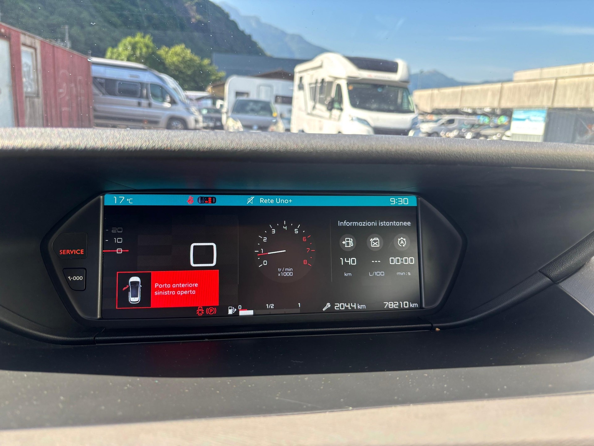 CITROEN C4 Picasso 1.2 PureTech 130 Intensive-image-9