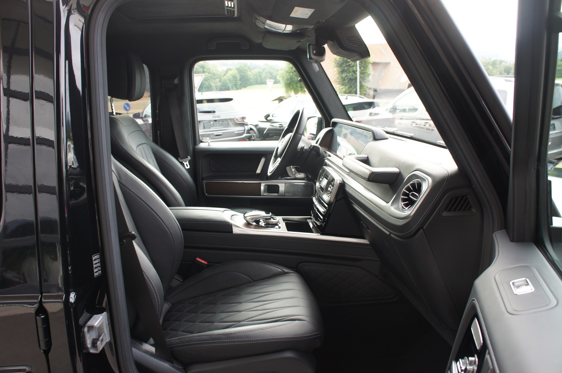 MERCEDES-BENZ G 500 AMG Line 9G-Tronic-image-9
